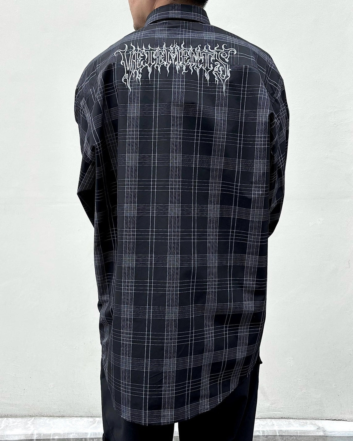 VETEMENTS / METAL LOGO CHECKED SHIRT (MH27SH059BC)