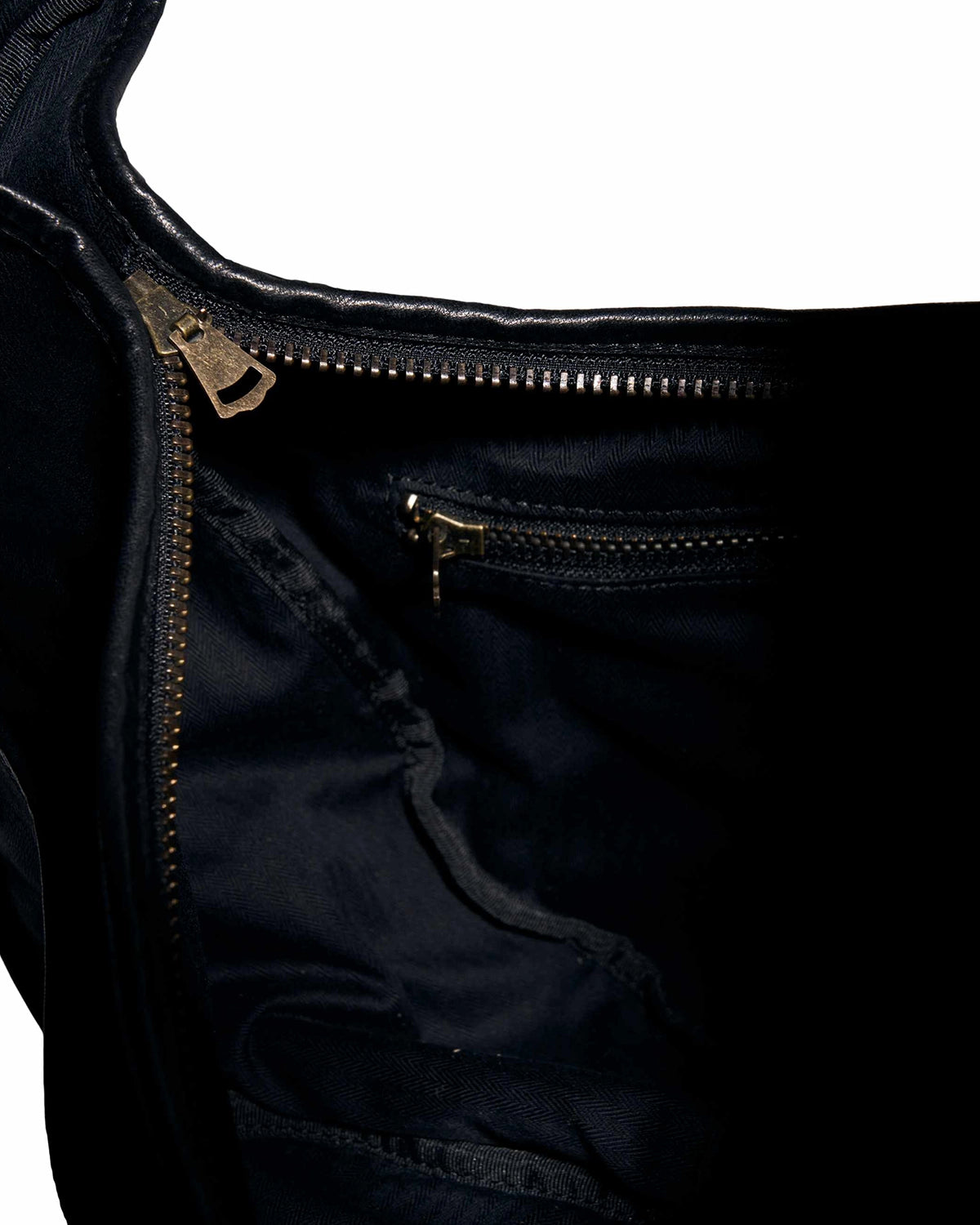 MASSES / HORSE LEATHER SHOLDER BAG (1262082010)