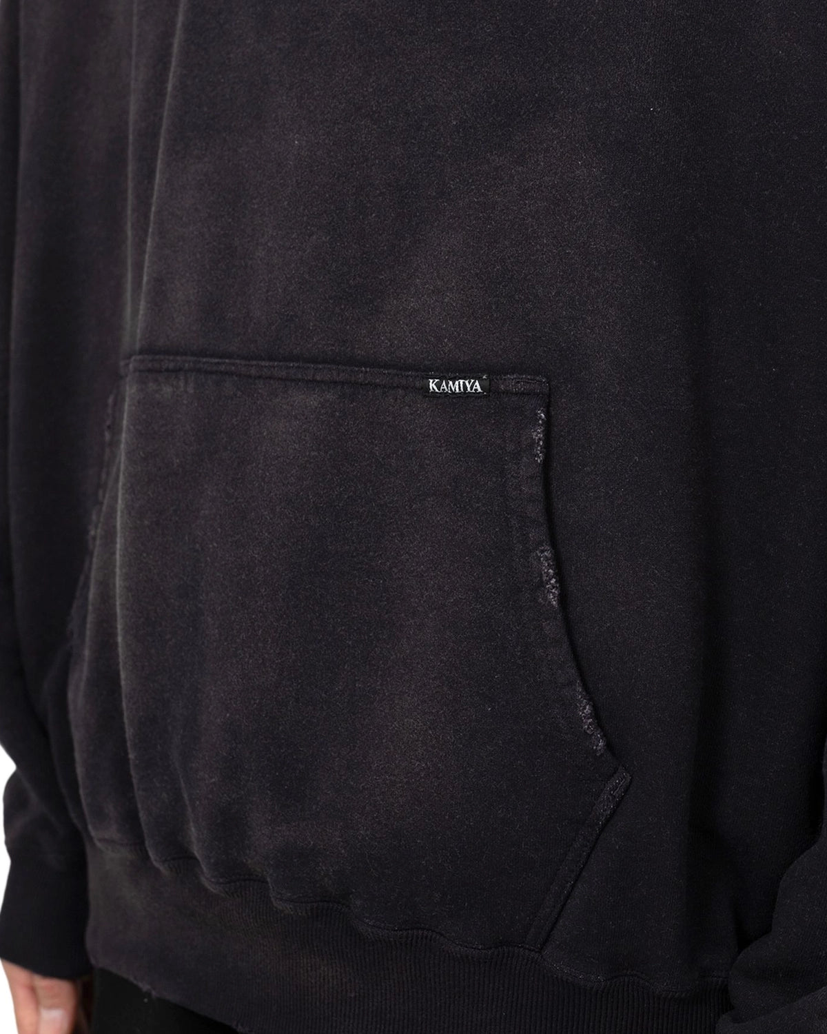 KAMIYA / Distressed Henry Neck Hoodie (G14HD76)