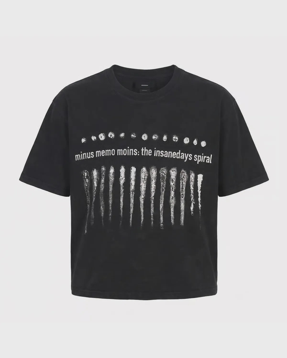 MINUS の BOOTLEG TEE (MONOCHROME SHINE) 5YEARS (M-P3-BG7)