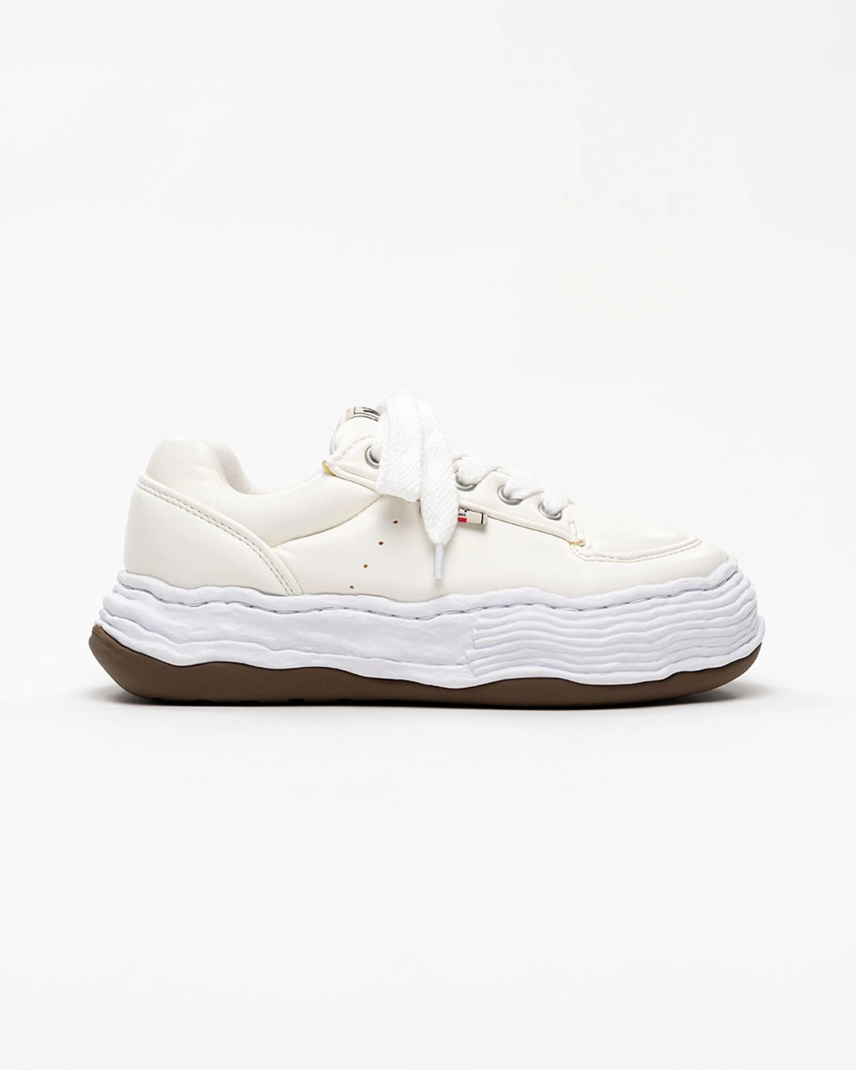 Maison MIHARA YASUHIRO の "OLIVER" OG Sole Padded PU Low-top Sneakers (A17FW712)