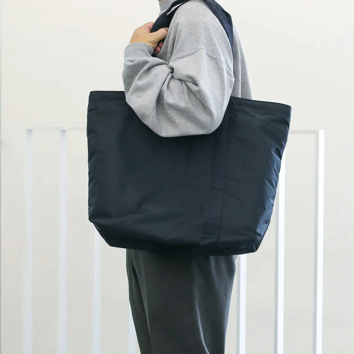 RAMIDUS / “MASTER NAVY” RAMIDUS TOTE BAG -L (B022003)