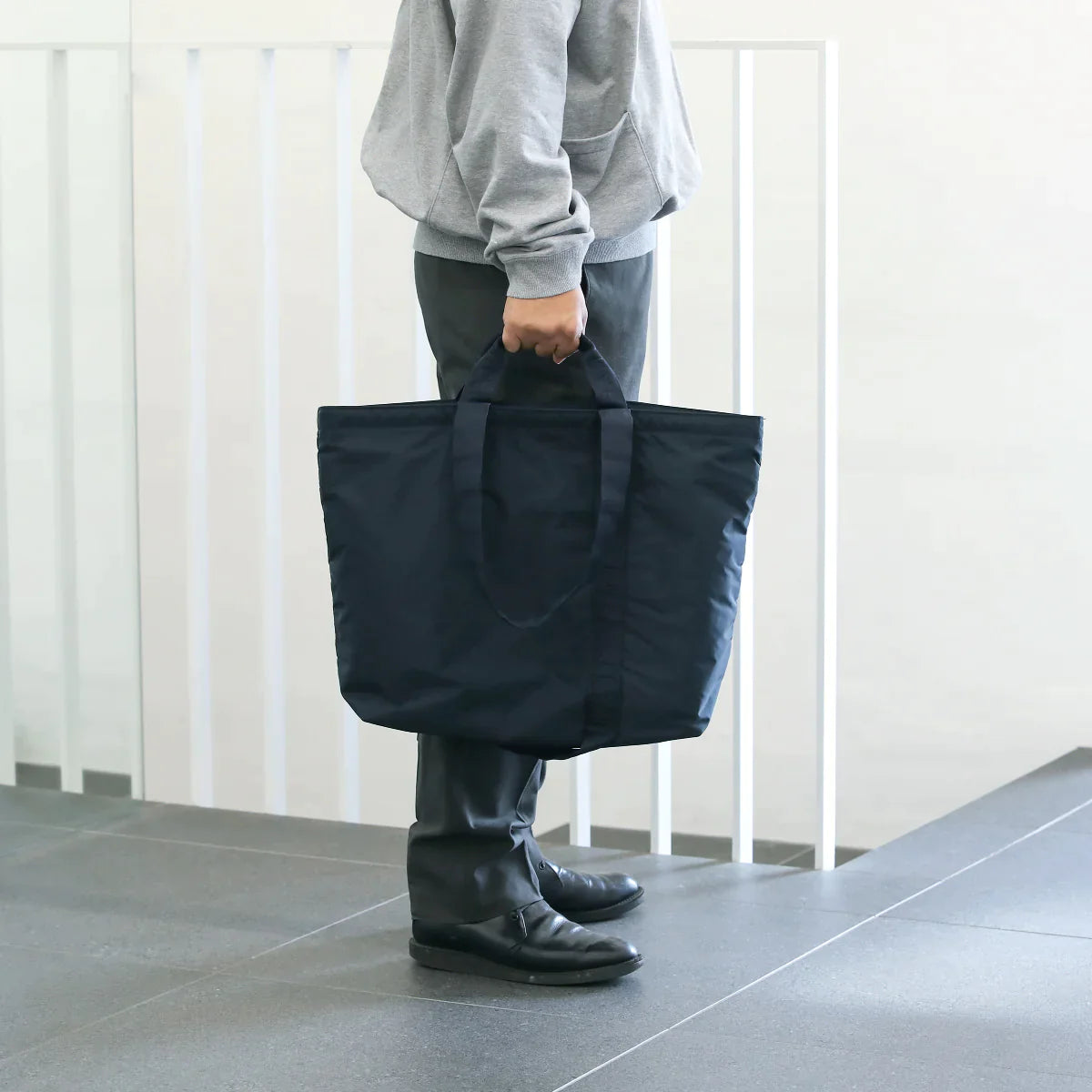 RAMIDUS / “MASTER NAVY” RAMIDUS TOTE BAG -L (B022003)