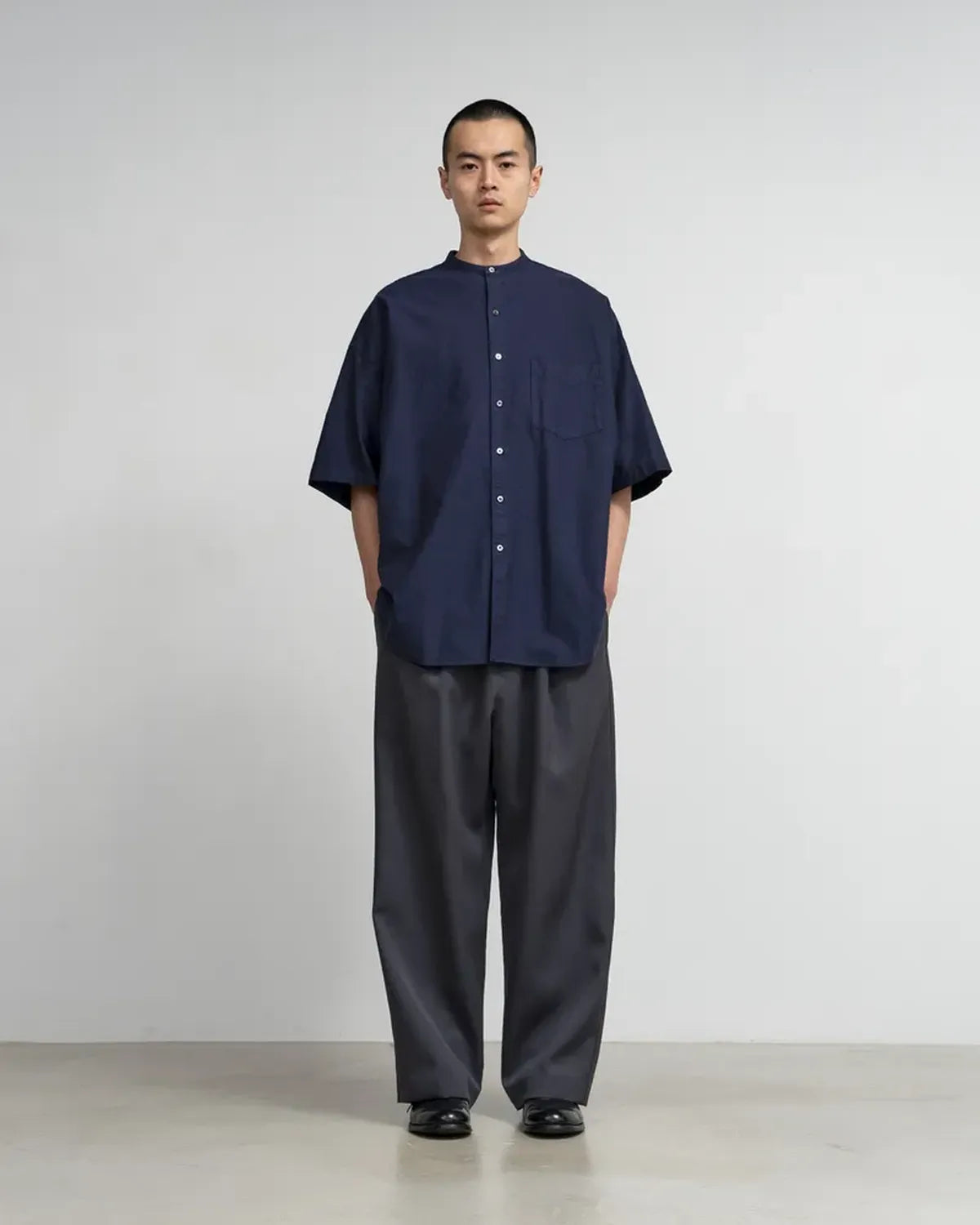 Graphpaper / Oxford S/S Oversized Band Collar Shirt (GM252-50078B)