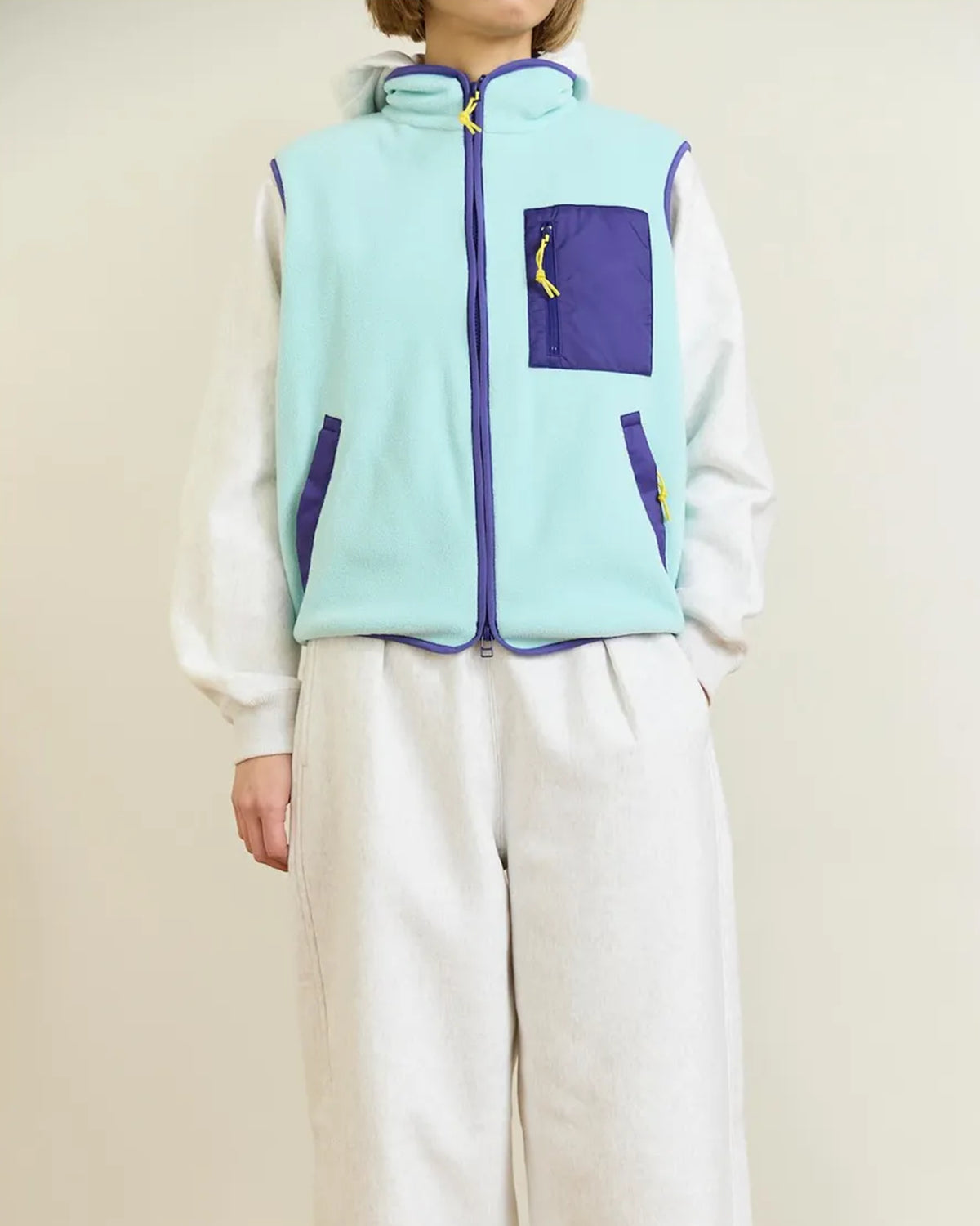 PHEENY の Eco Fleece Zip-Up Vest (PA26-BL02)