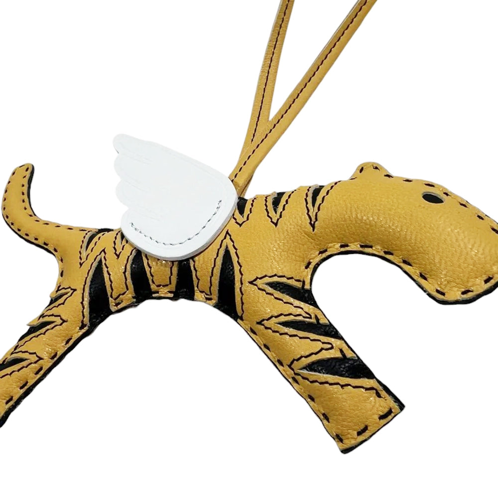 READYMADE / CHARM TIGER (RE-LE-YE-00-00-296)