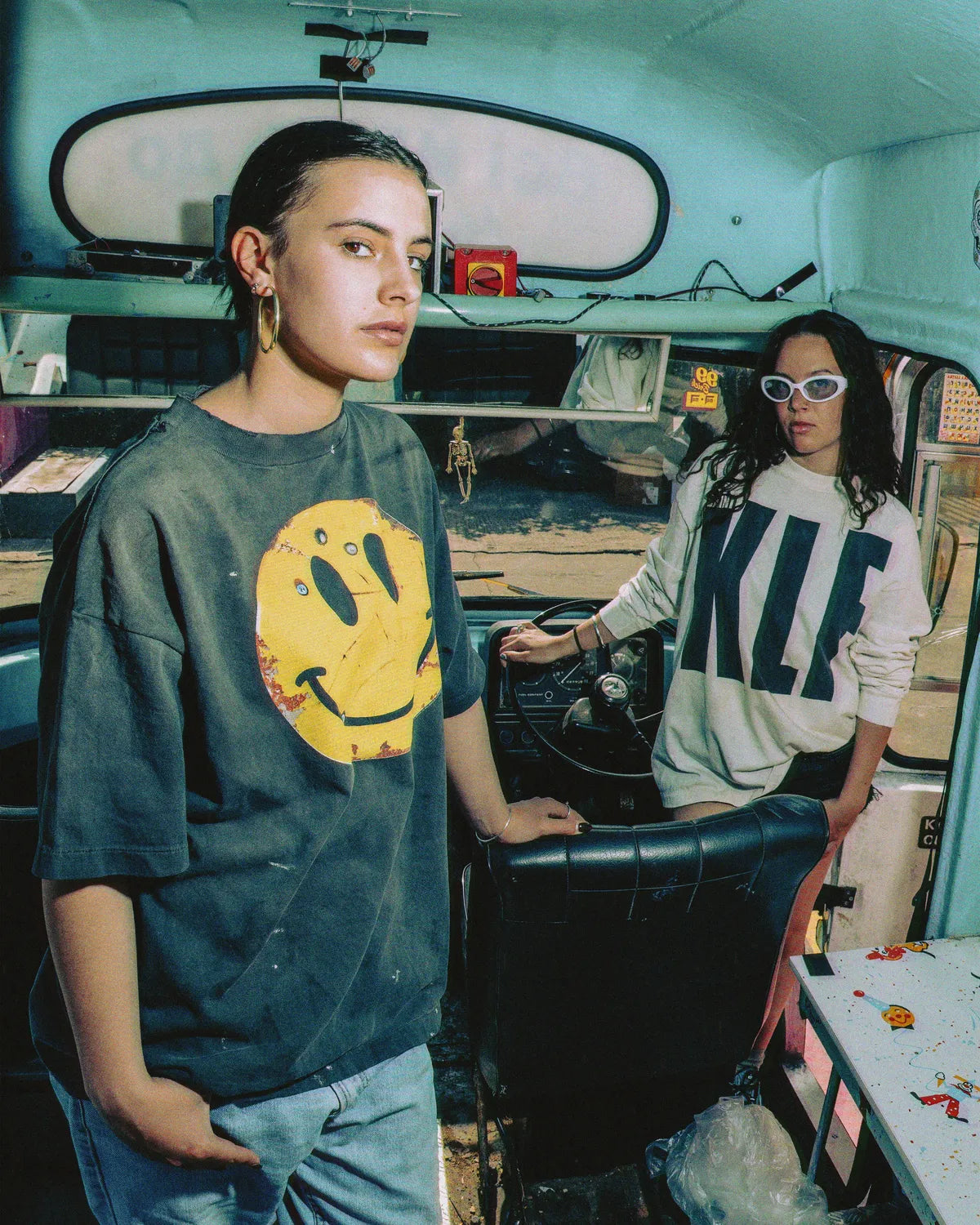 ©︎SAINT Mxxxxxx × The KLF / KLF_LS_TEE_KLF (SM-HR1-0000-C05)