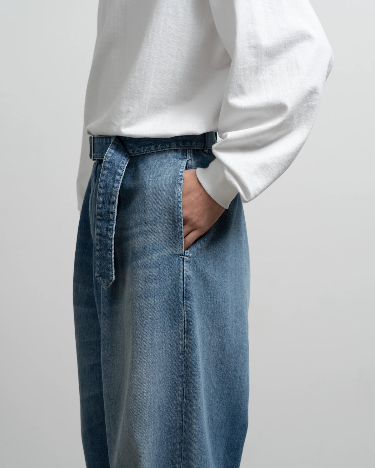 Graphpaper / Selvage Denim Belted Pants (GU263-40063LB)