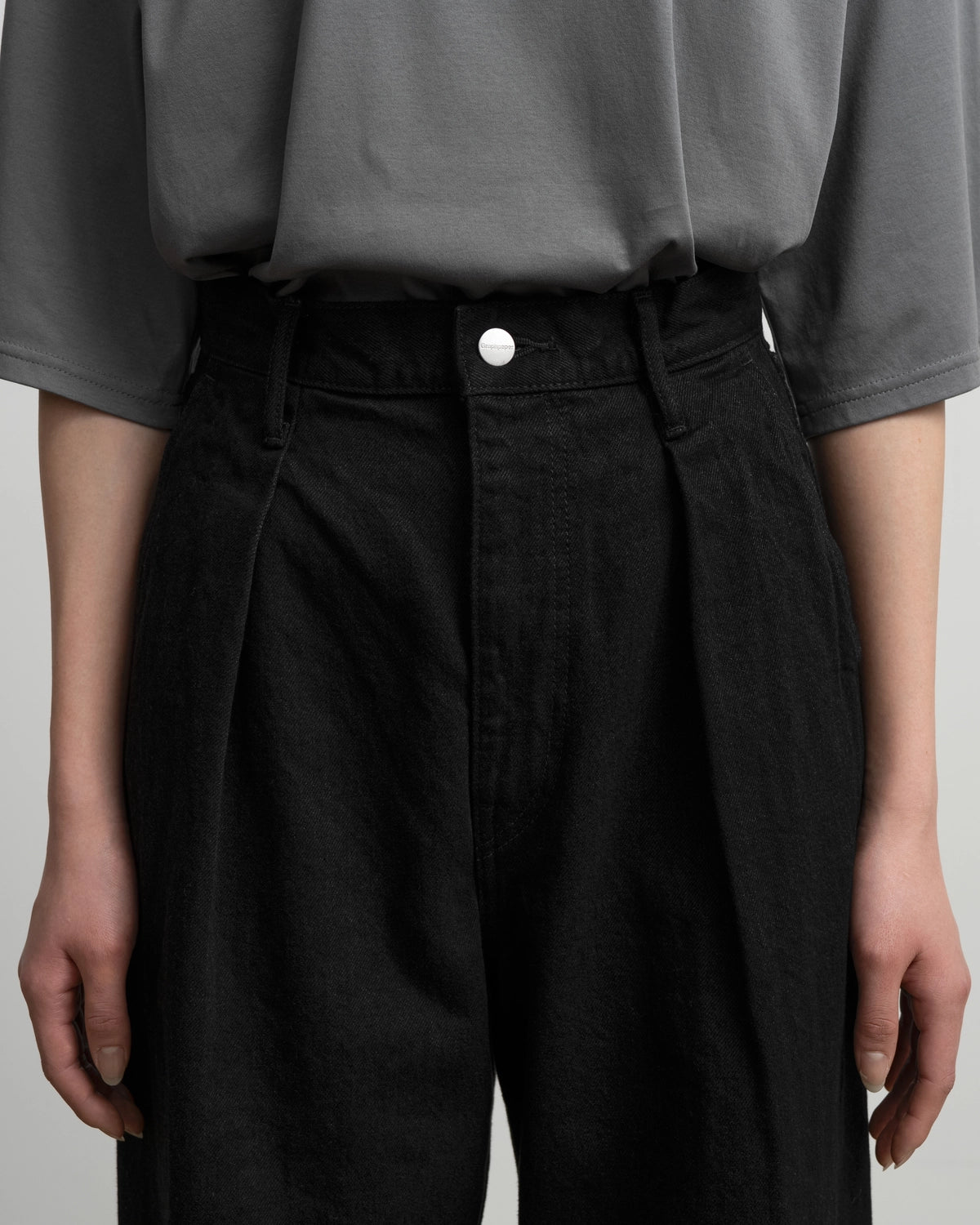 Graphpaper / Selvage Denim Two Tuck Wide Pants (GL263-40062RB)