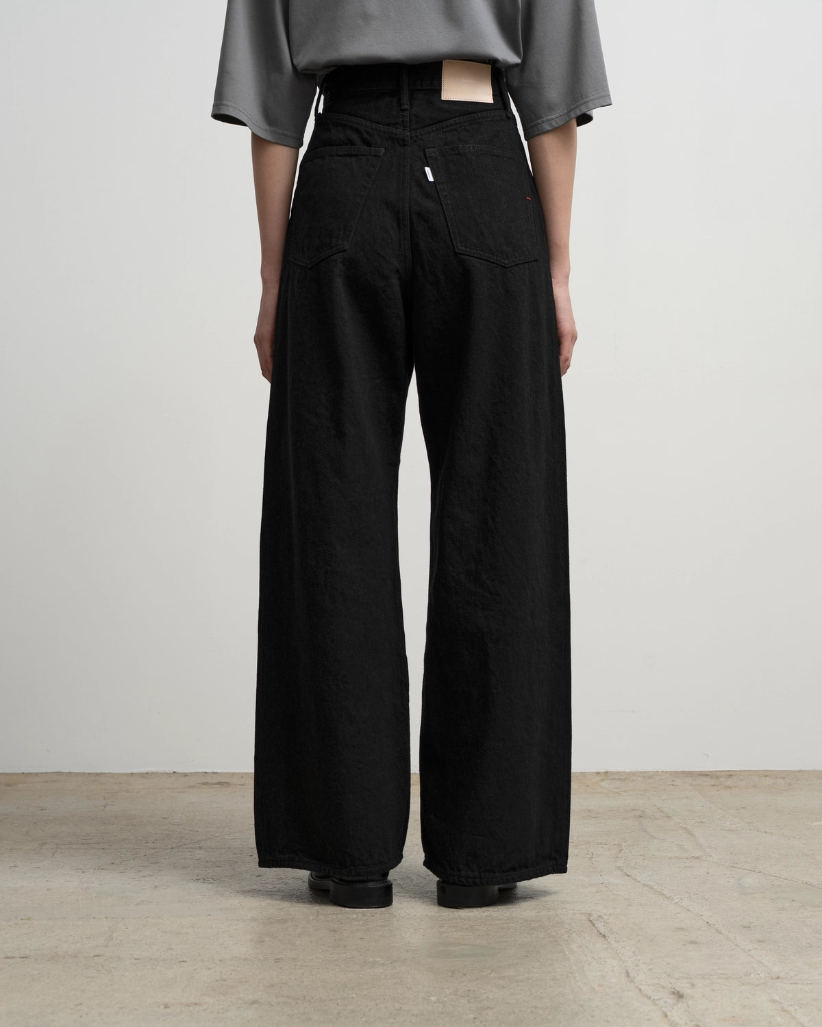 Graphpaper / Selvage Denim Two Tuck Wide Pants (GL263-40062RB)