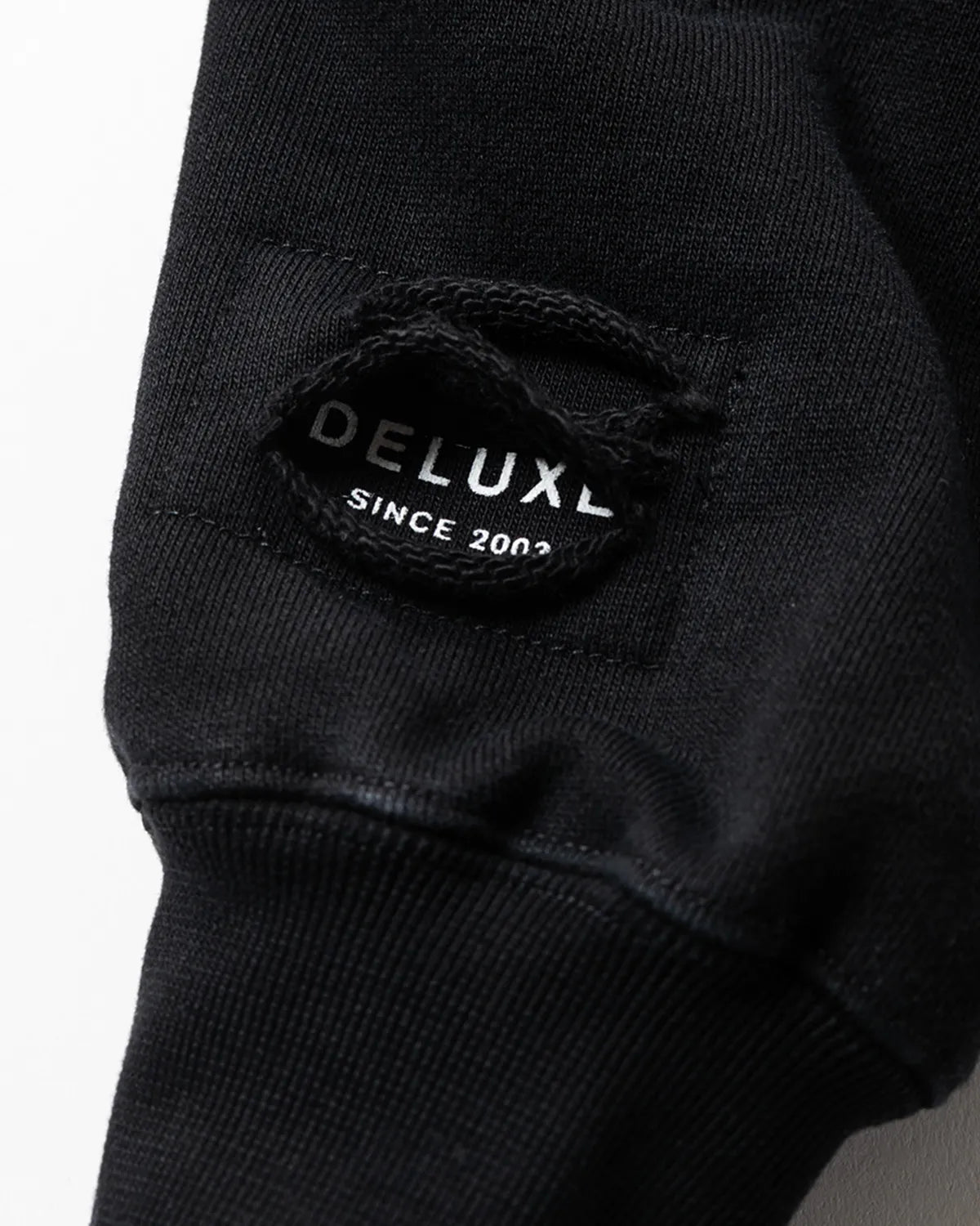 DELUXE / DELUXE × TIGHTBOOTH DAMAGE CREW SWEAT (26SD2718)