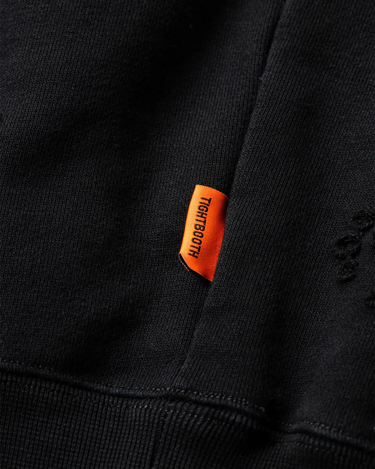 DELUXE / DELUXE × TIGHTBOOTH DAMAGE CREW SWEAT (26SD2718)