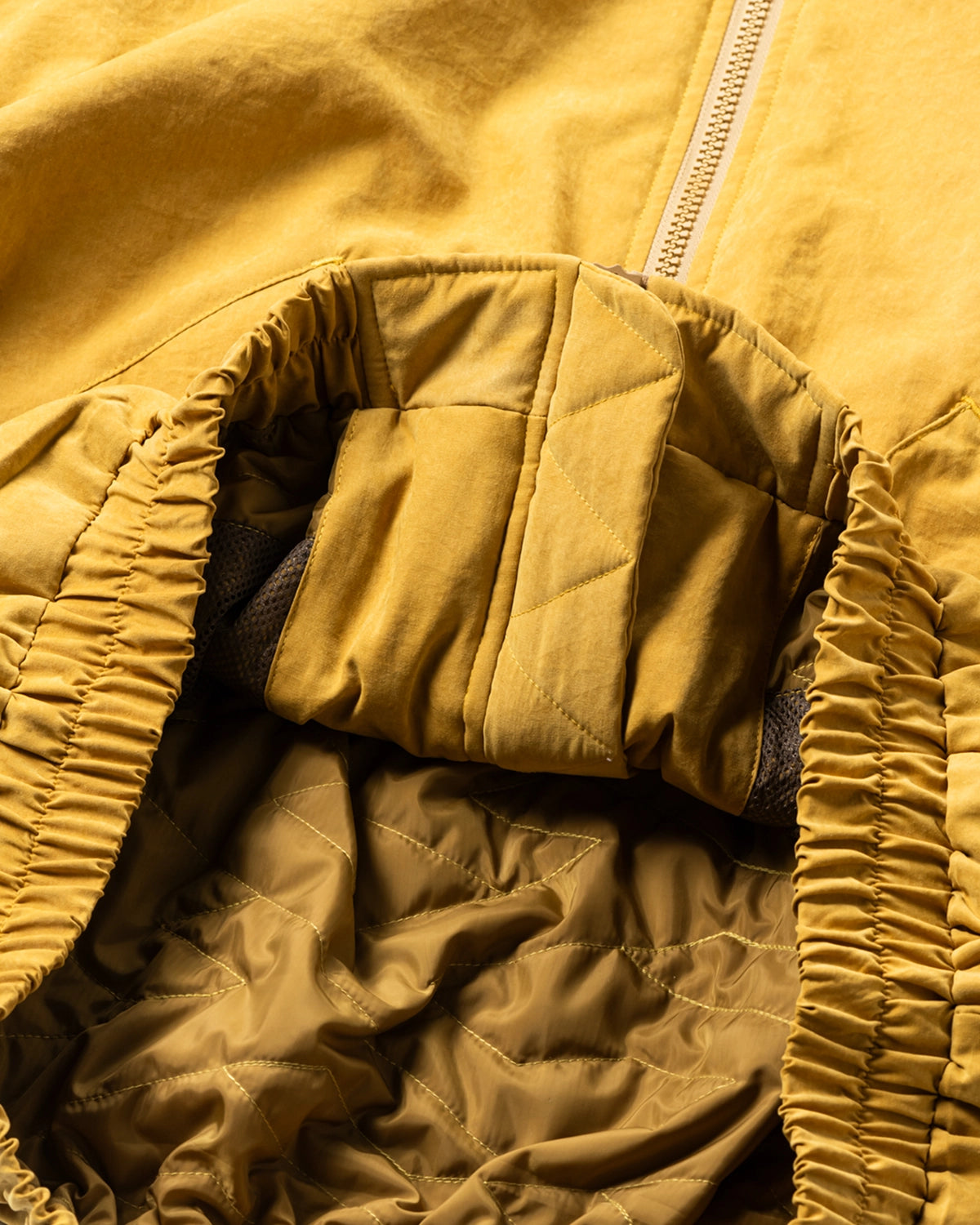 TIGHTBOOTH / BRAIN DROPS MA-1 (FW25-JK07)