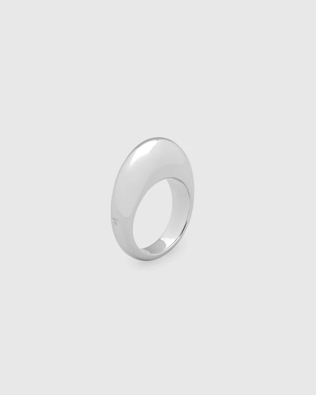 TOM WOOD の Pebble Ring Medium (101330)