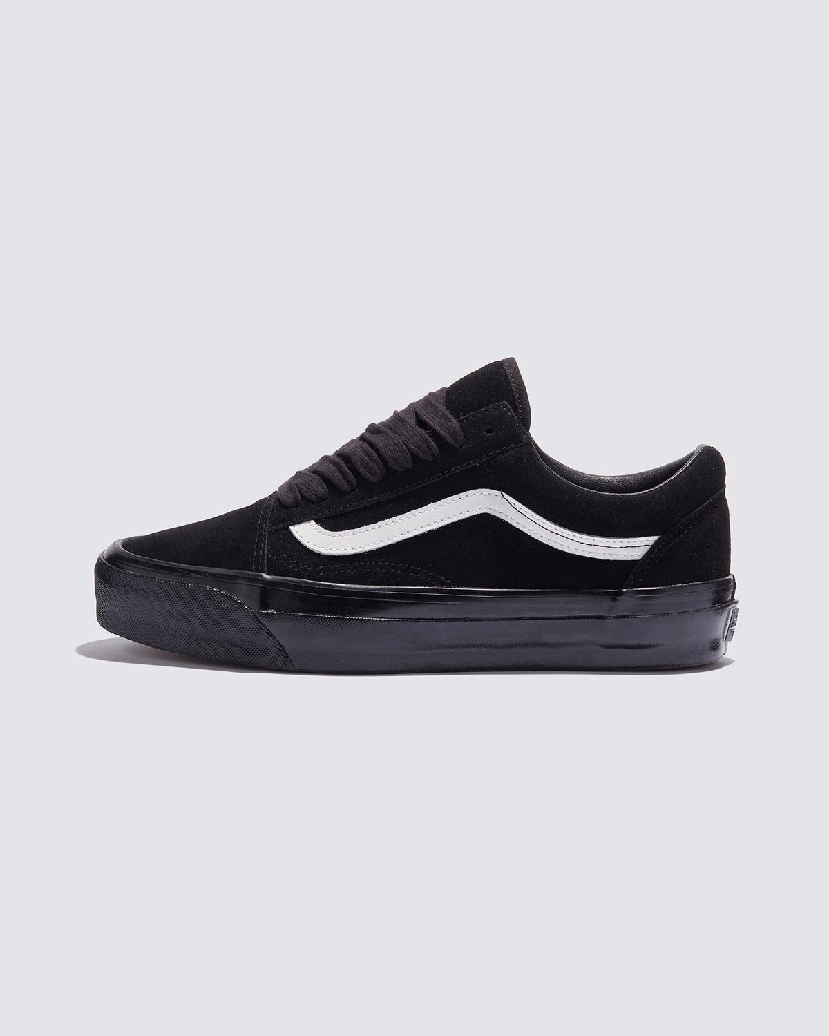 VANS の Plremium Old Skool SUEDE (VN000D56B8C)