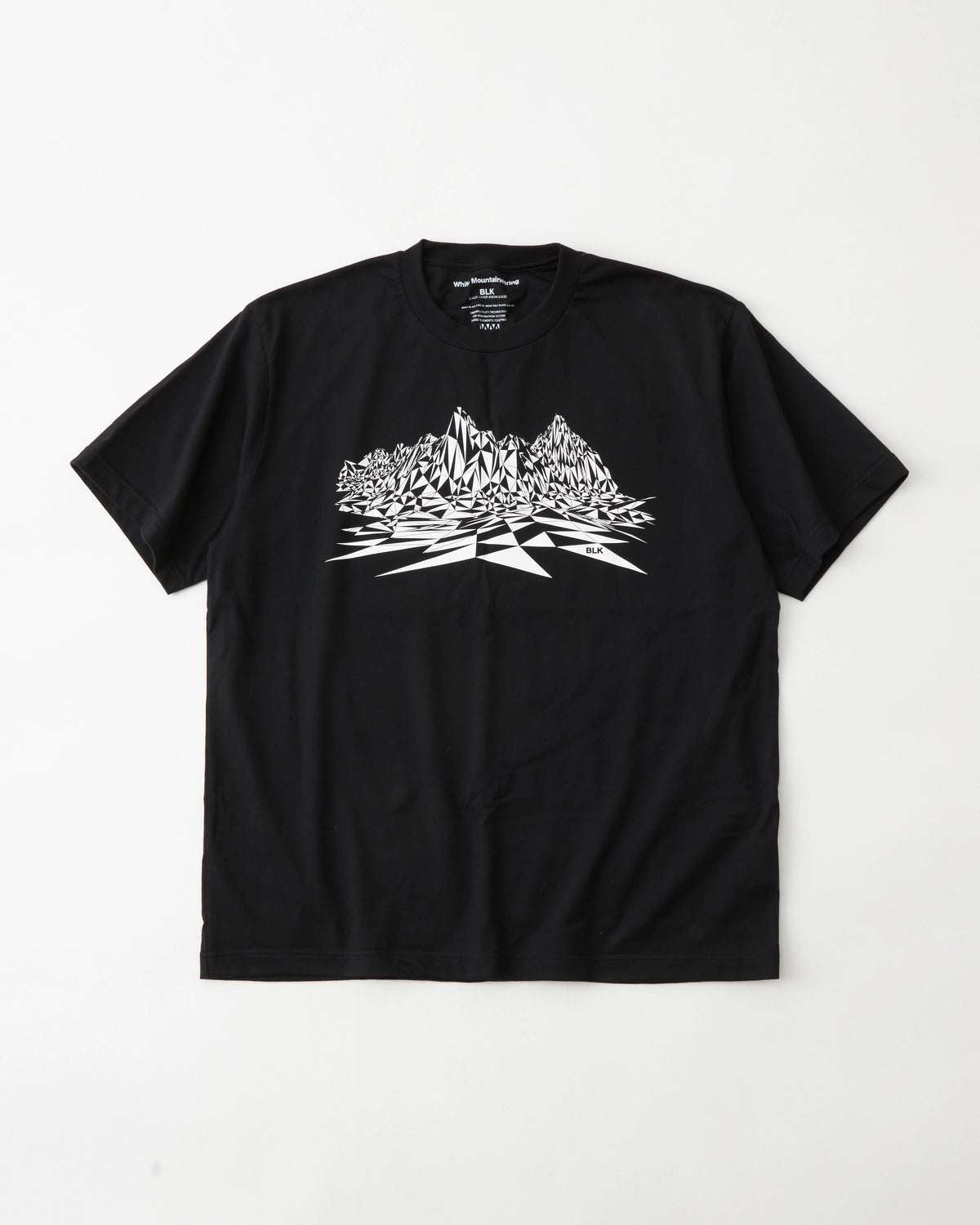 White Mountaineering の MOUNTAIN T-SHIRT (BK2571509)