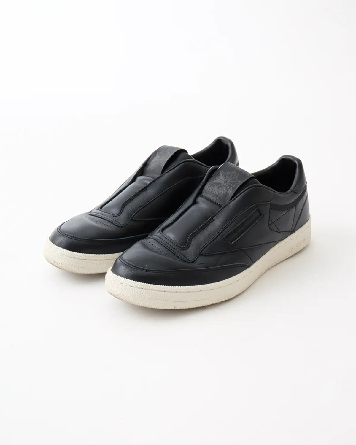 White Mountaineering × Reebok のWM×Reebok CLUB C 85 VINTAGE SLIP-ON (WM2573814)