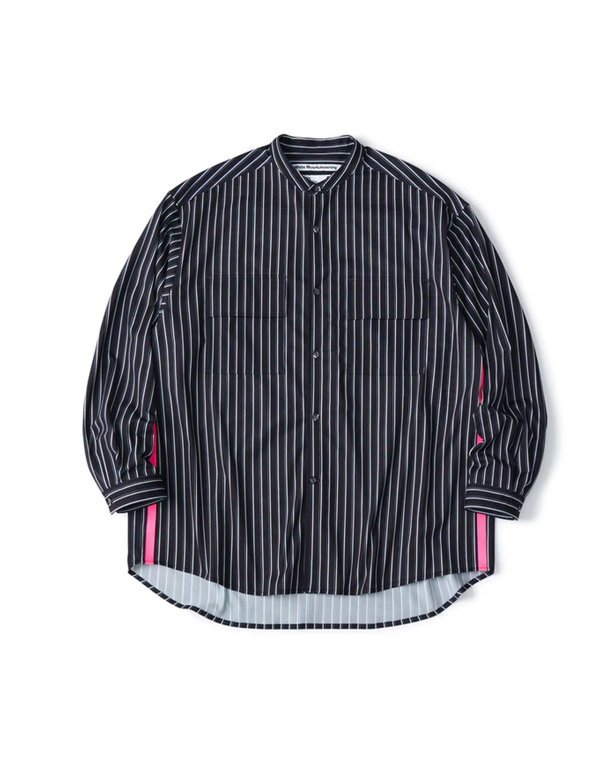 White Mountaineering の STRIPE BAND COLLAR SHIRT (WM2671118)