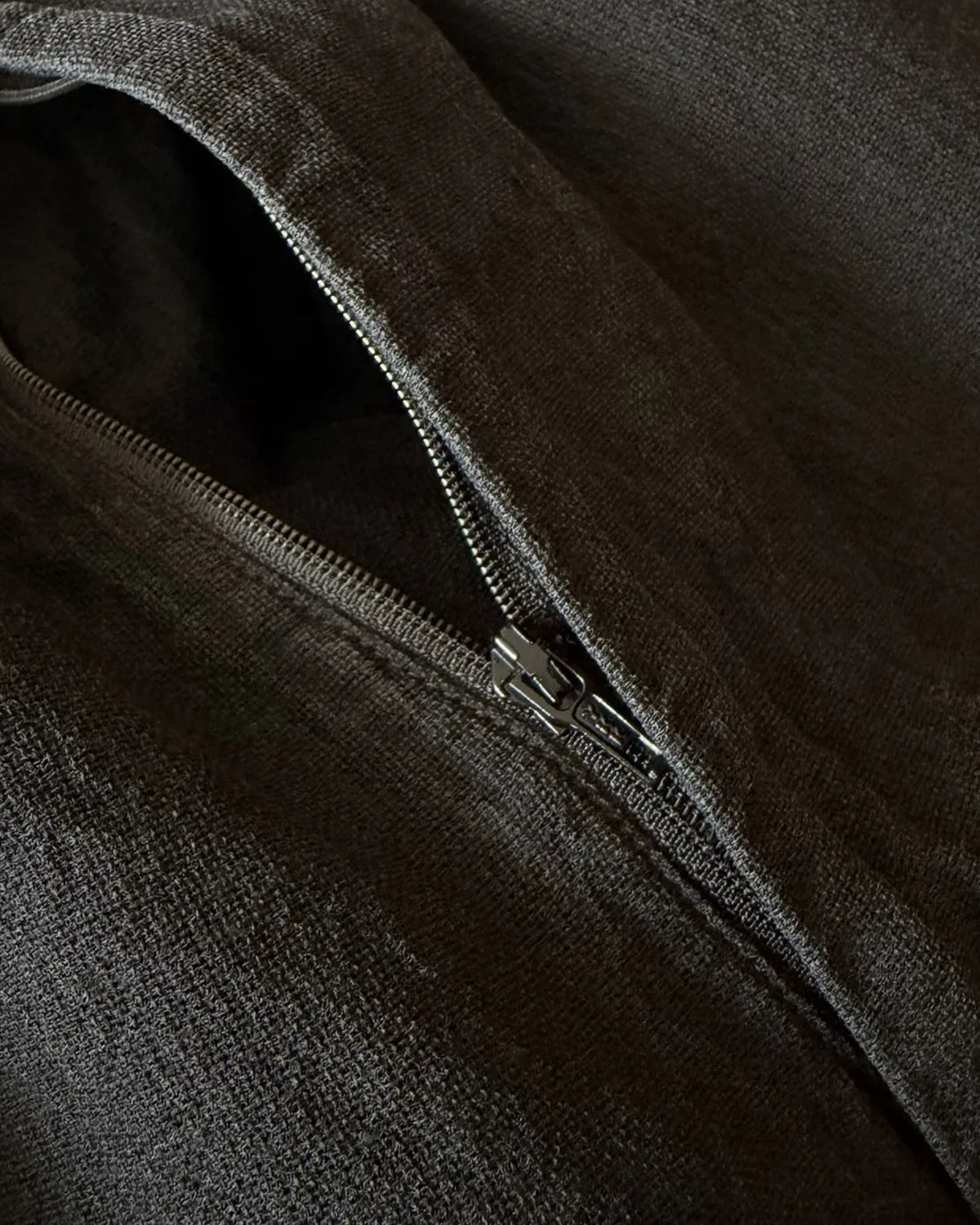 COMOLI / シルクコットン ドローストリングパンツ (D01-03019)