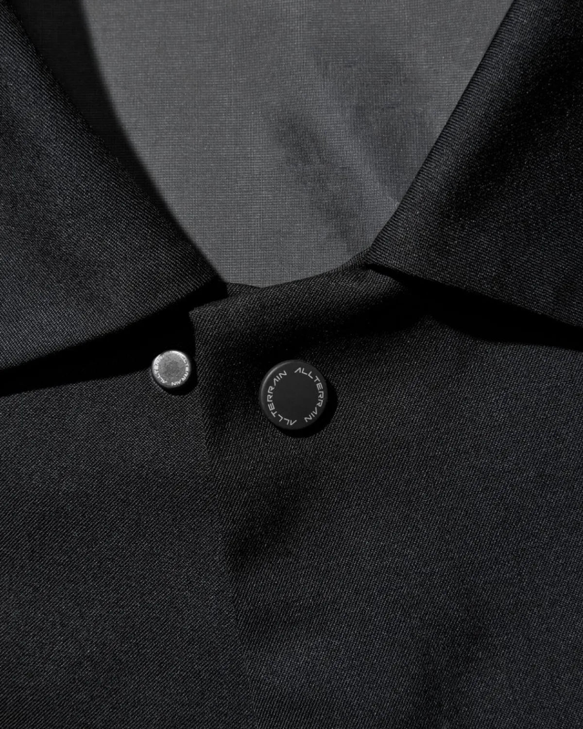Graphpaper × DESCENTE / DESCENTE for Graphpaper Wide Coat (DU263-10001)