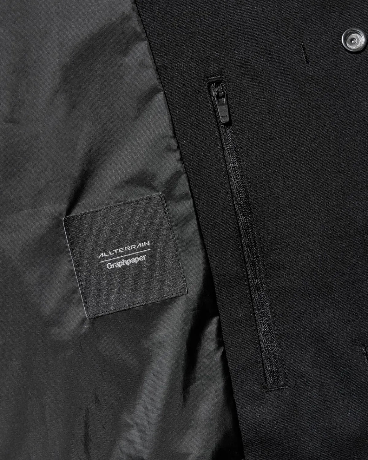 Graphpaper × DESCENTE / DESCENTE for Graphpaper Wide Coat (DU263-10001)