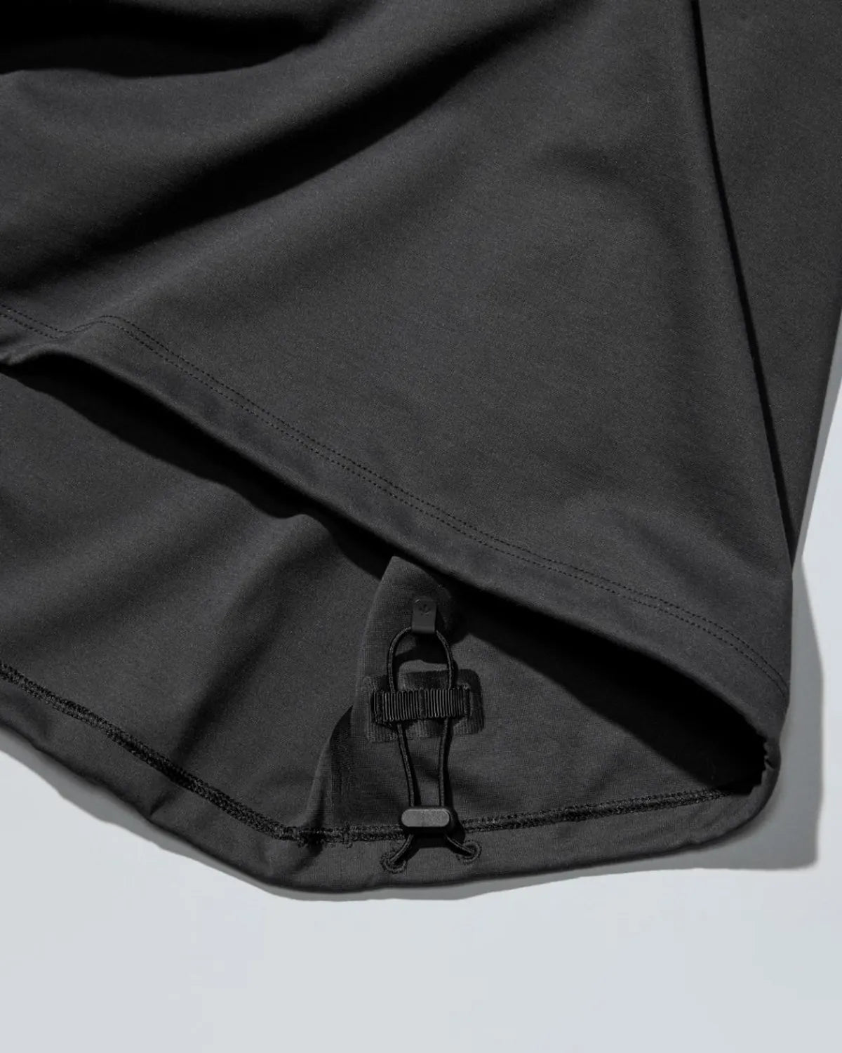 Graphpaper × DESCENTE / DESCENTE for Graphpaper L/S Mock Neck Tee (DU263-70002)