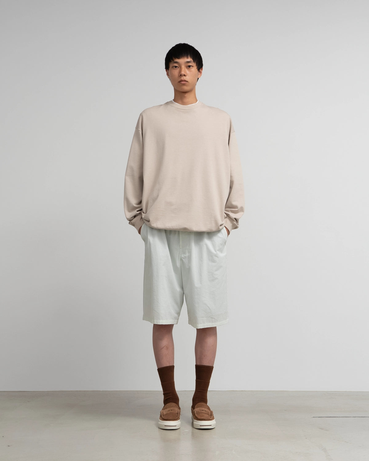 Graphpaper / Seersucker Easy Track Shorts (GU251-40066)