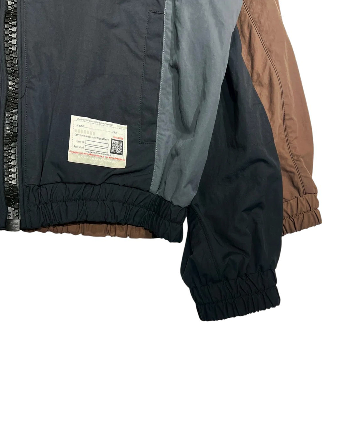 Maison MIHARA YASUHIRO / W SLEEVE NYLON JKT (A16BL062)