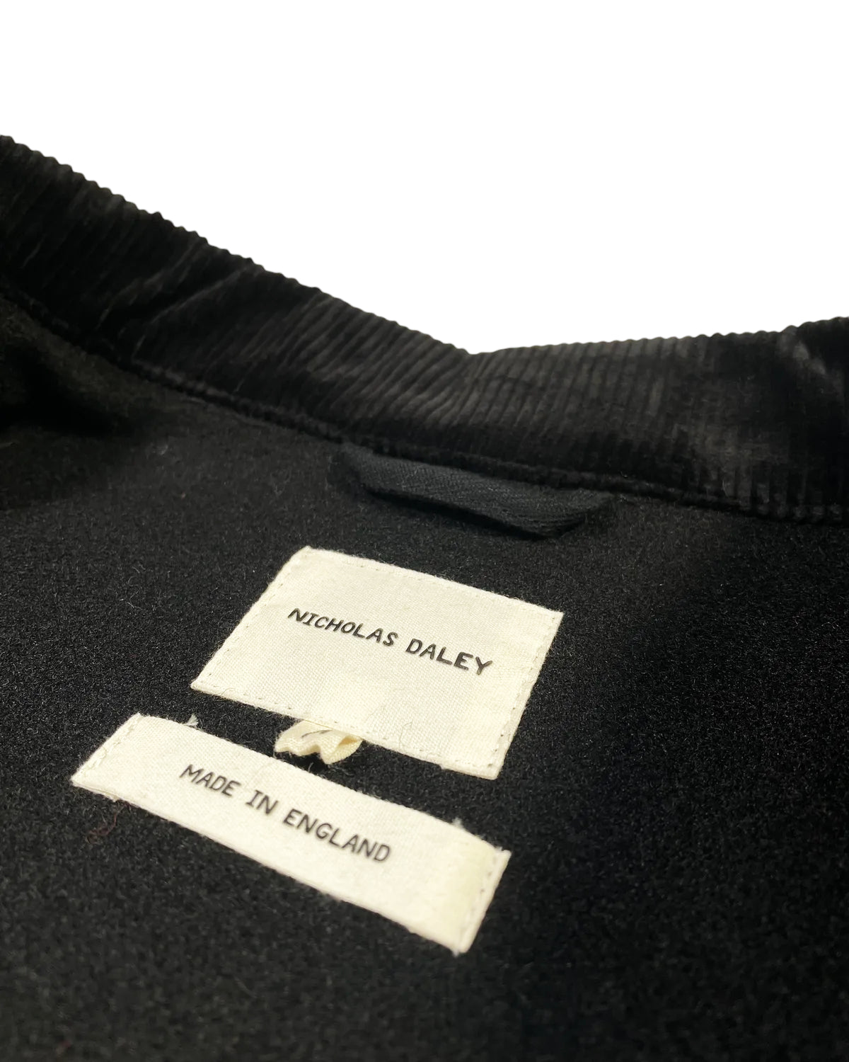 NICHOLAS DALEY /  (ND-AW25-WOJ-WOL)