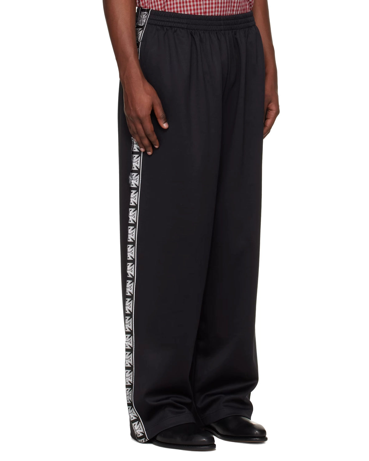 VETEMENTS / BIKER CROSS TAPE TRACK PANTS (ME76GP106B)