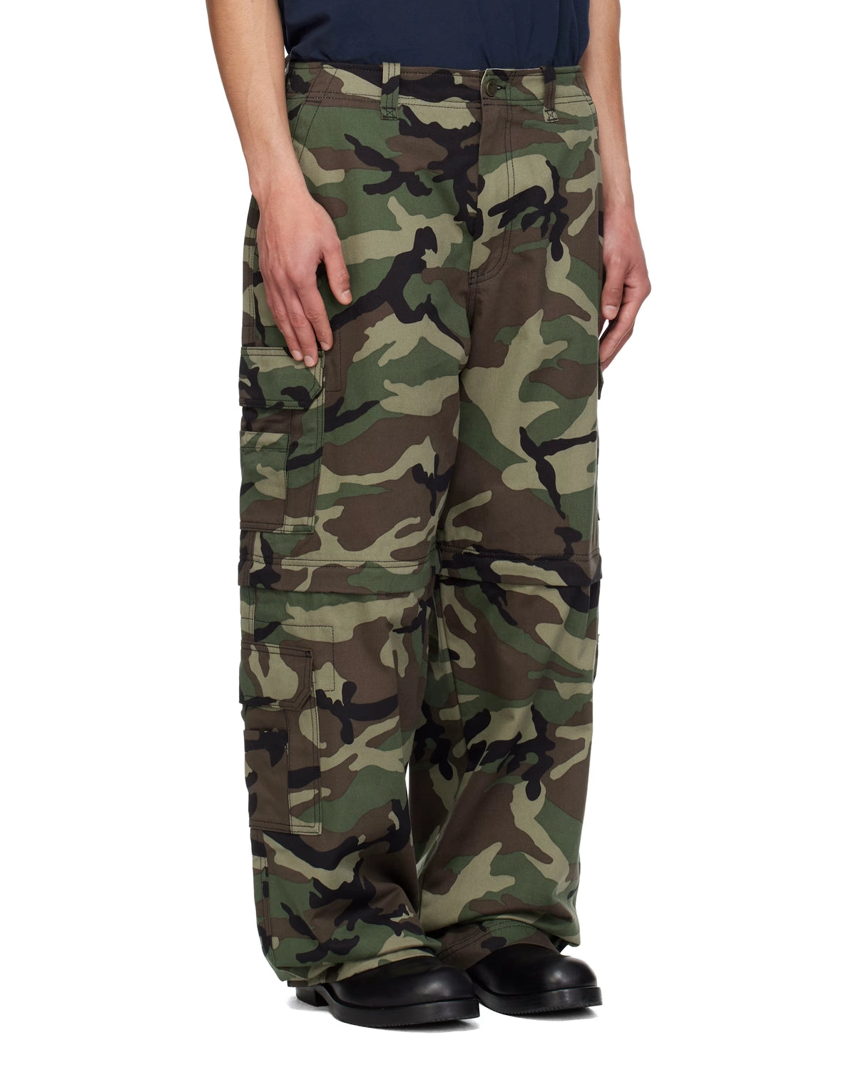 VETEMENTS / CAMO CARGO PANTS (ME76PA096XE)