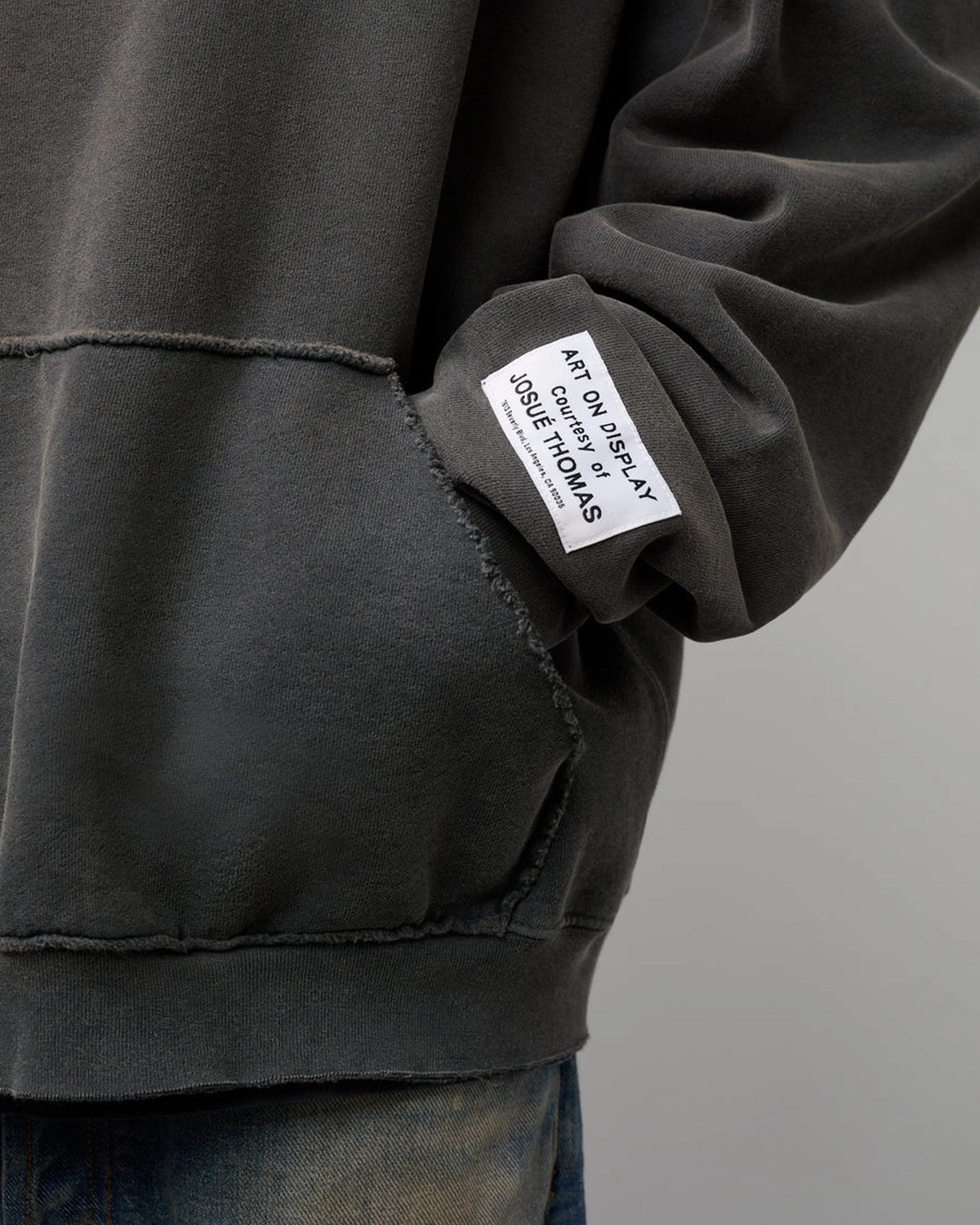 GALLERY DEPT. / DÉPT. EMBOSSED HOODIE (DEH-50039)