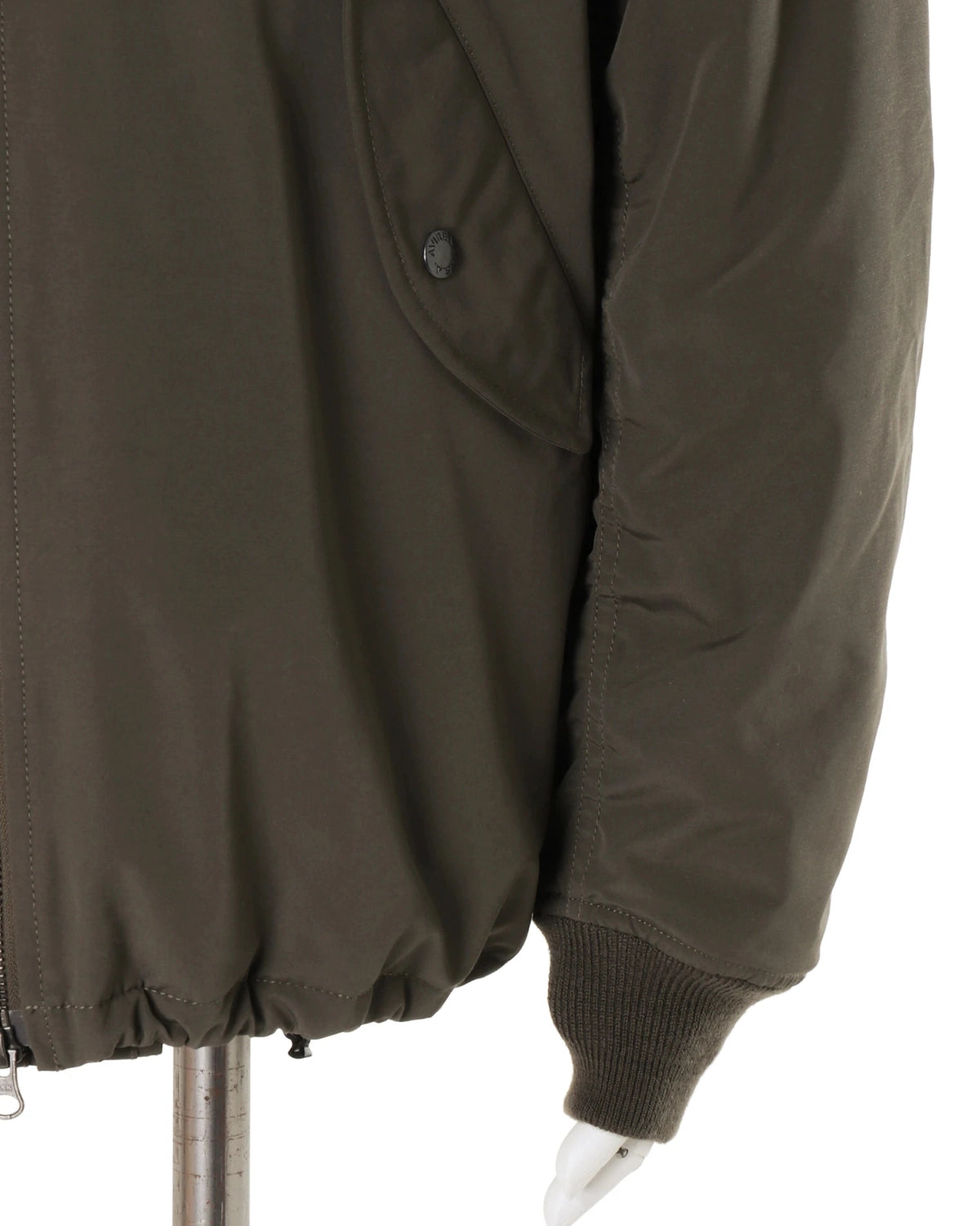 UN3D. × AVIREX / 3M THINSULATE MA-1 (522650208101)