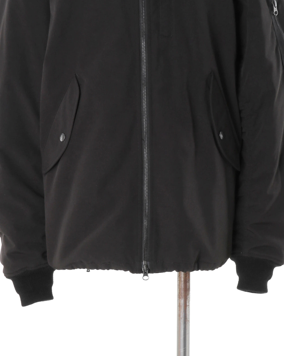 UN3D. × AVIREX / 3M THINSULATE MA-1 (522650208101)