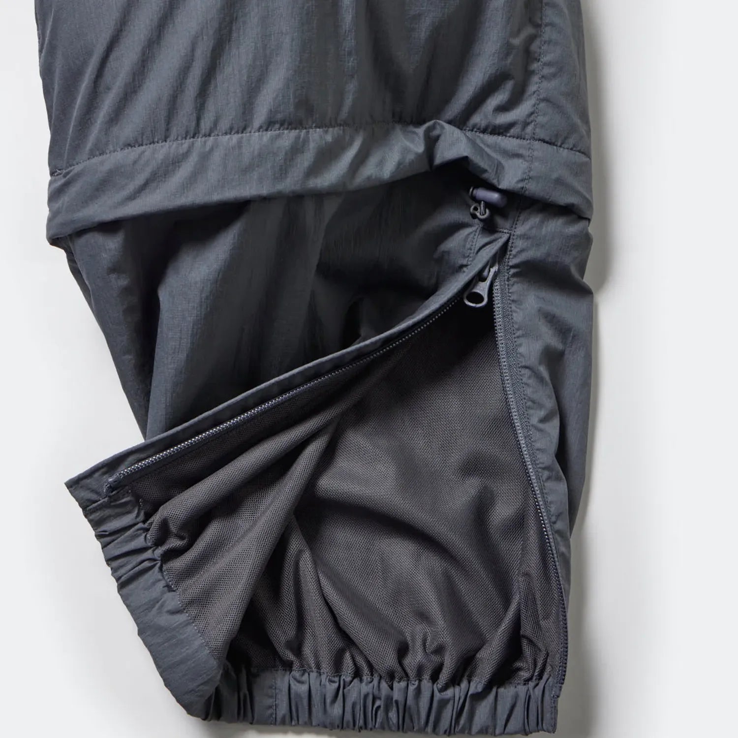 DAIWA PIER39 / TECH DECHATABLE WINDBREAKER PANTS