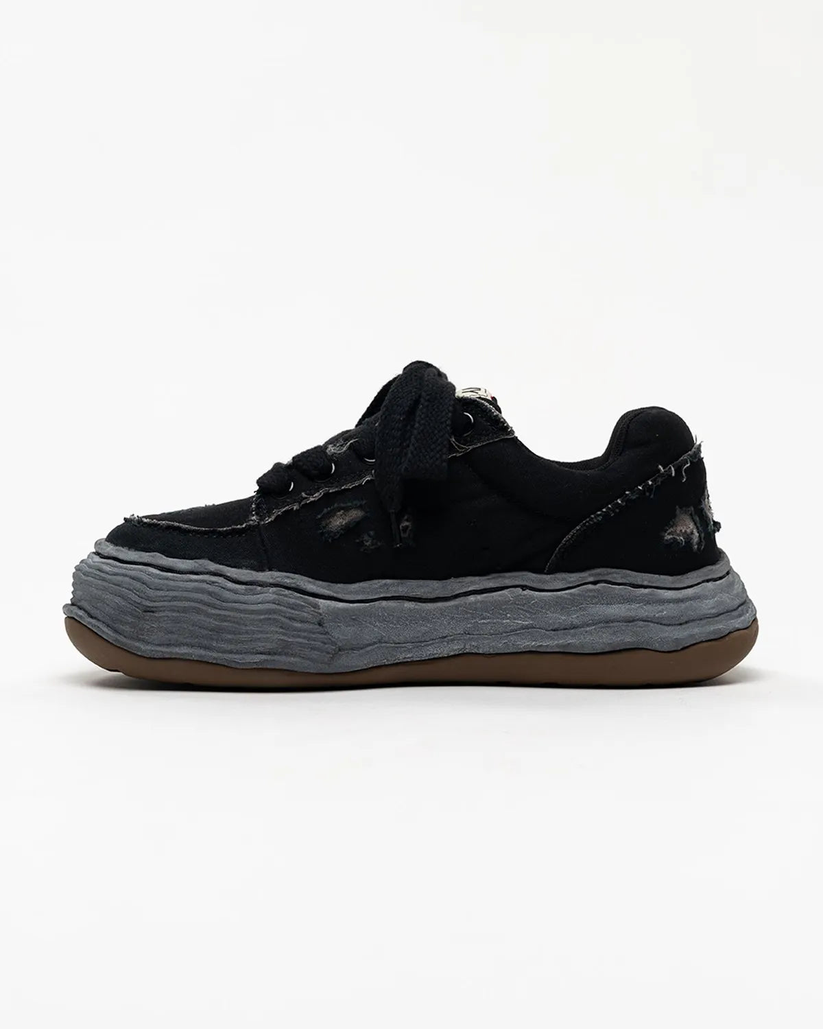 Maison MIHARA YASUHIRO / "OLIVER" OG Sole Ripped Overdye Canvas Low-top Sneakers (A17FW711)