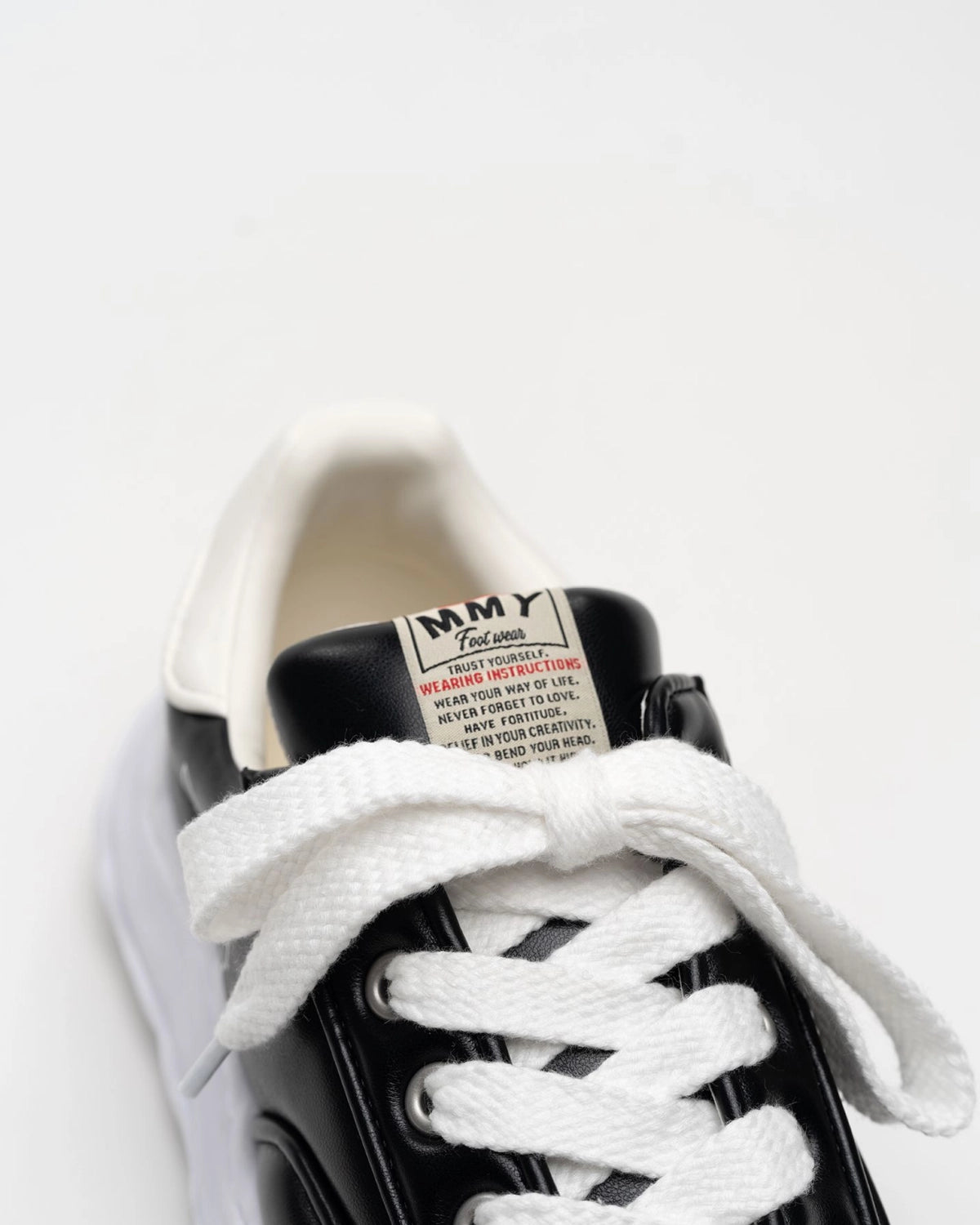 Maison MIHARA YASUHIRO / "BLAKEY" OG Sole Padded PU Low-top Sneakers (A17FW732)
