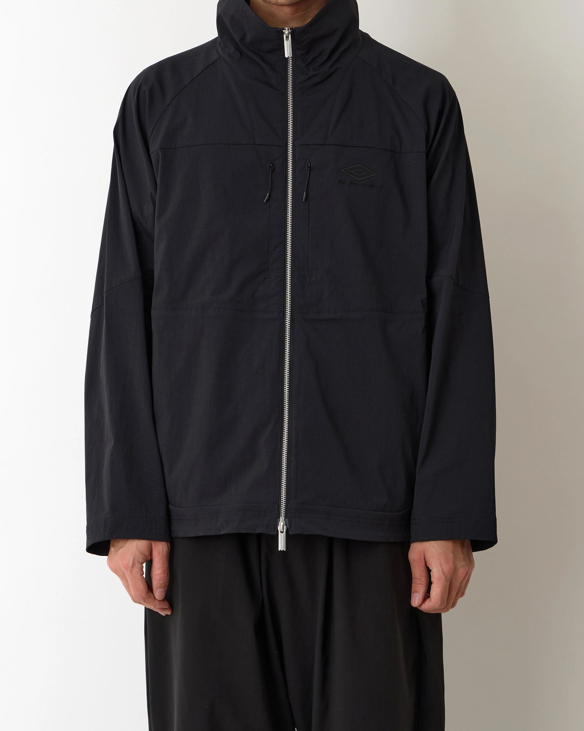 White Mountaineering  / WM × UMBRO STRETCH BLOUSON (WM2571203)