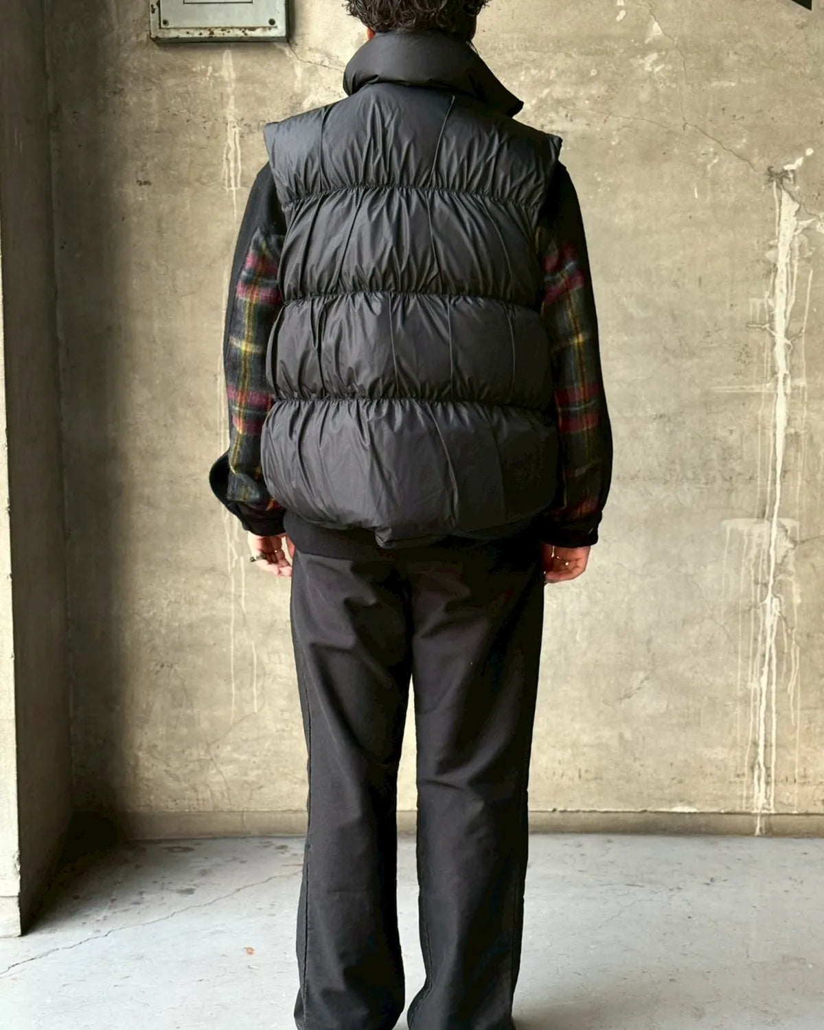 refomed / MANUAL DOWN VEST (REVE-007)