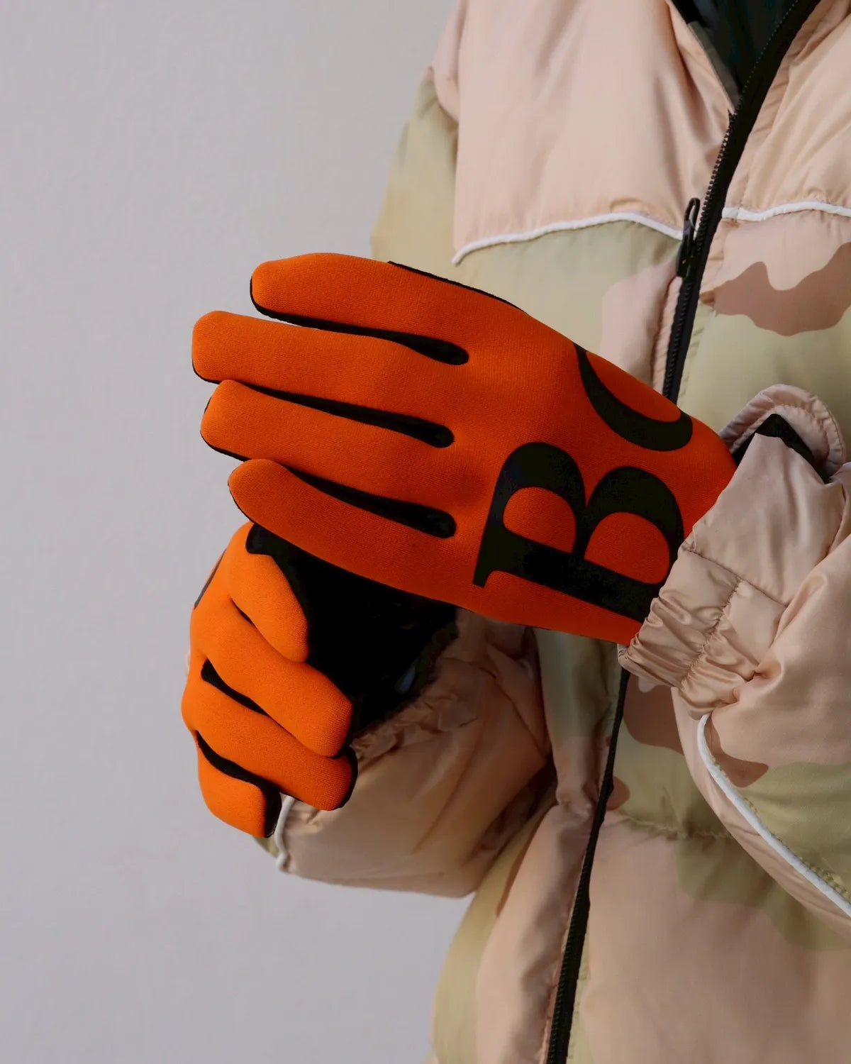 BoTT / × ST LINE E-Glass Glove