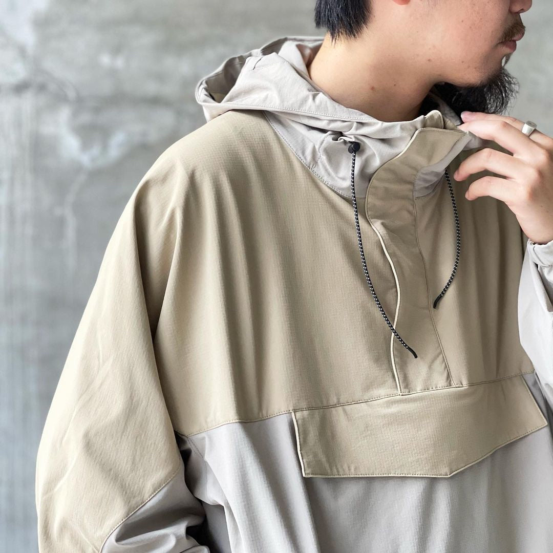 Acy / NYLON ANORAK