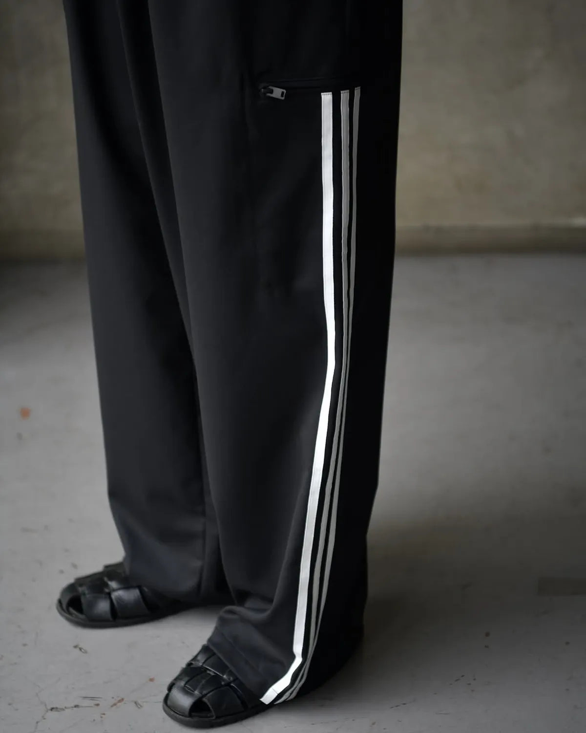 Y-3 /  M Y-3 REFINED WOOL PANTS (JX7275-APPA25)