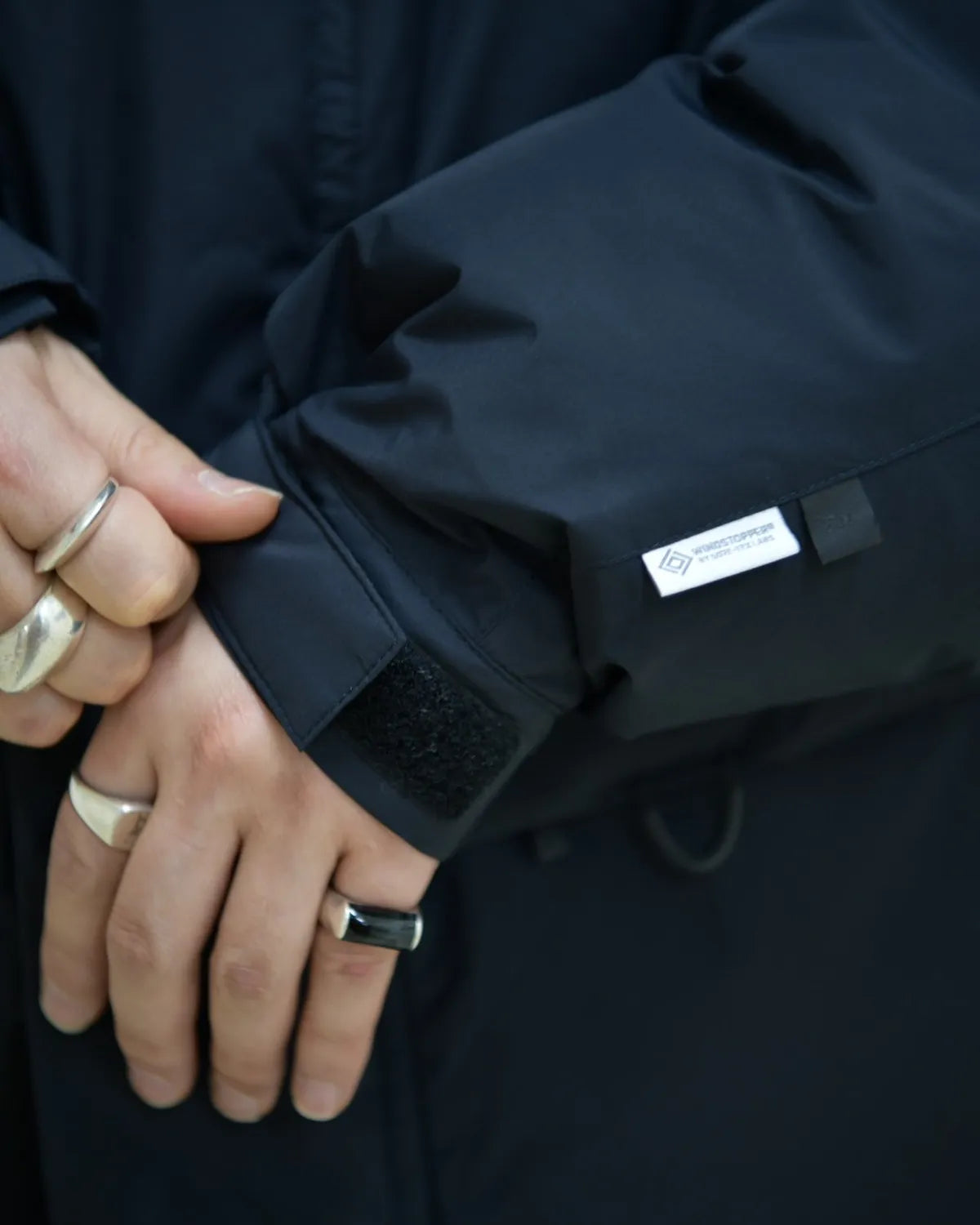 DAIWA PIER39 / WINDSTOPPER® EXPEDITION DOWN JACKET (BW-15025W)