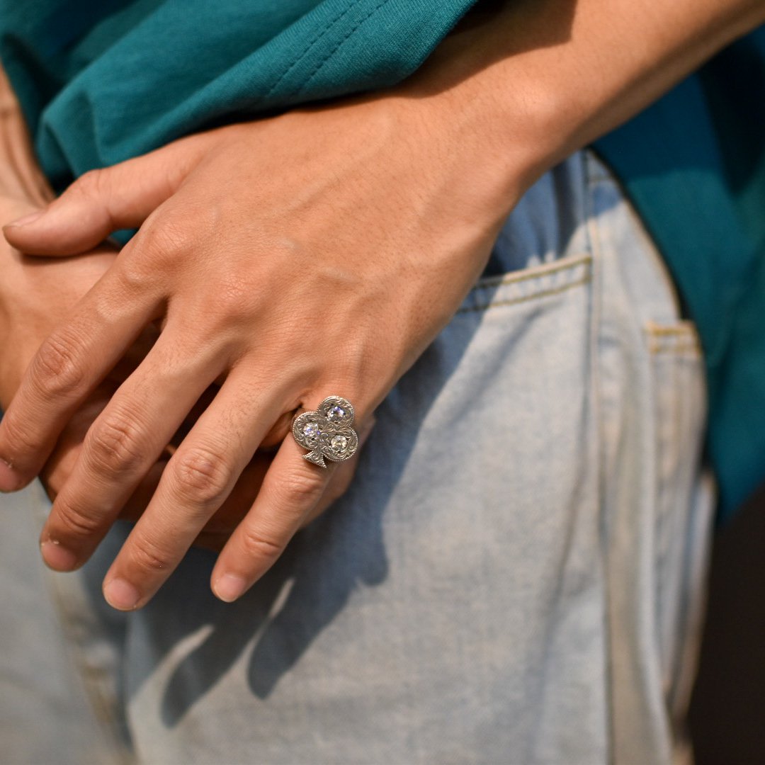 ANTIDOTE BUYERS CLUB / ENGRAVED HEART RING