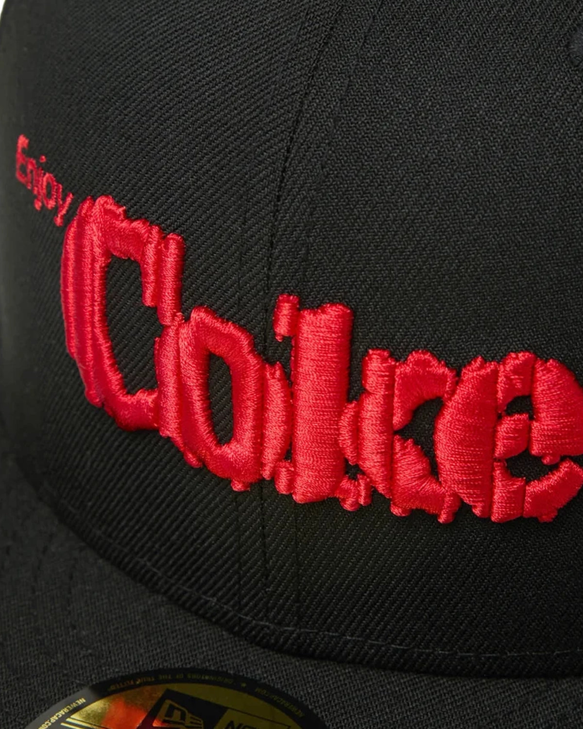 NEW ERA  / 59FIFTY Coca-Cola designed by Kosuke Kawamura コカ･コーラ ブラック (15156555)