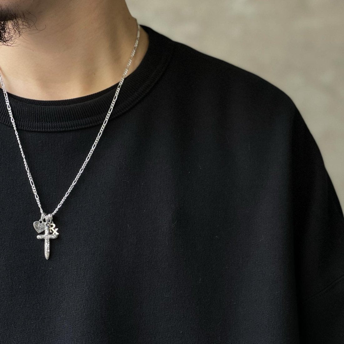 ANTIDOTE BUYERS CLUB / ENGRAVED CROSS PENDANT