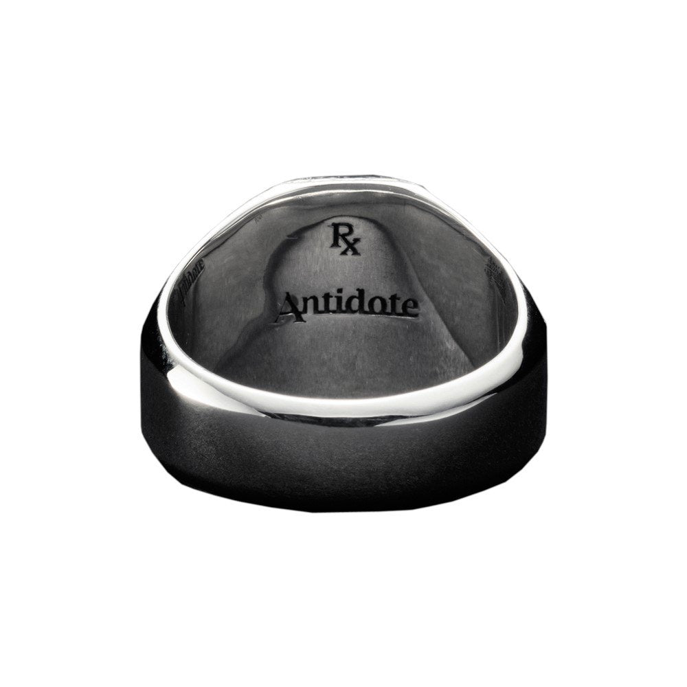 ANTIDOTE BUYERS CLUB / ENGRAVED COLLEGE RING