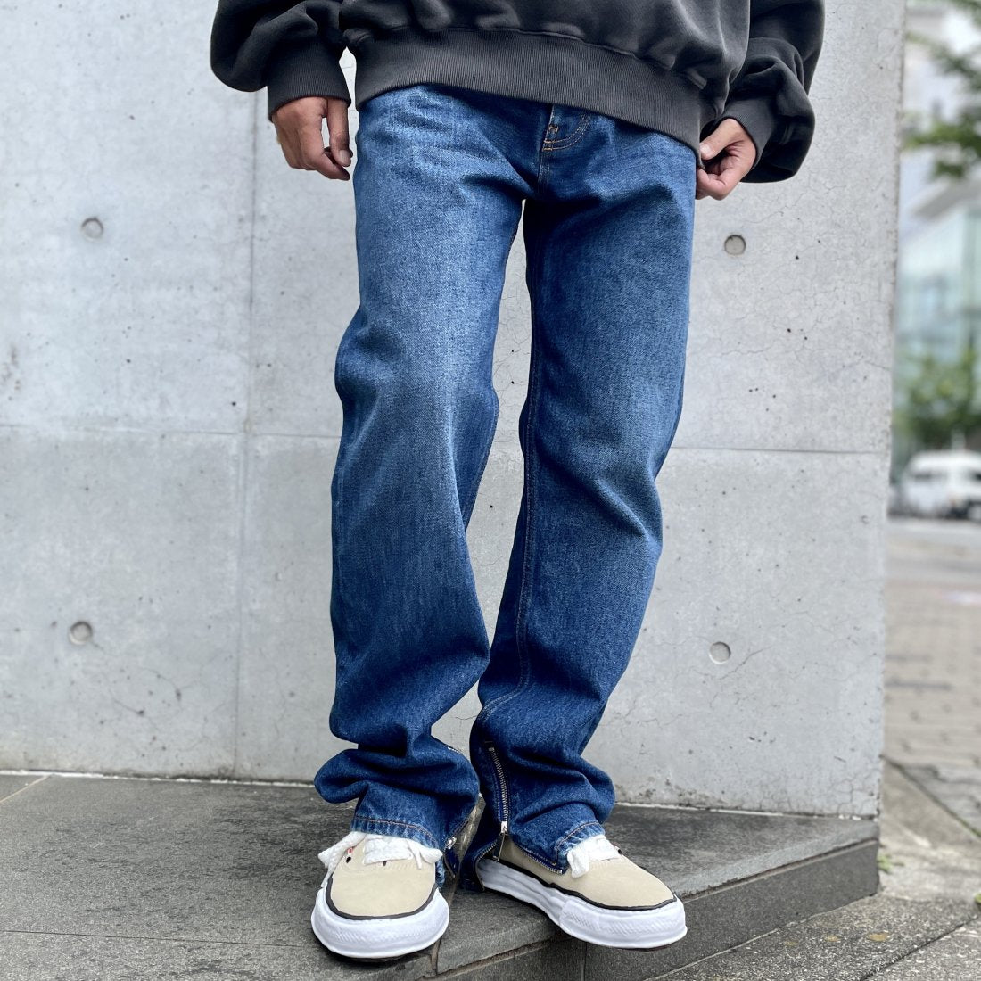 Off-White™ / ARR TAB ZIP DET SKATE JEANS