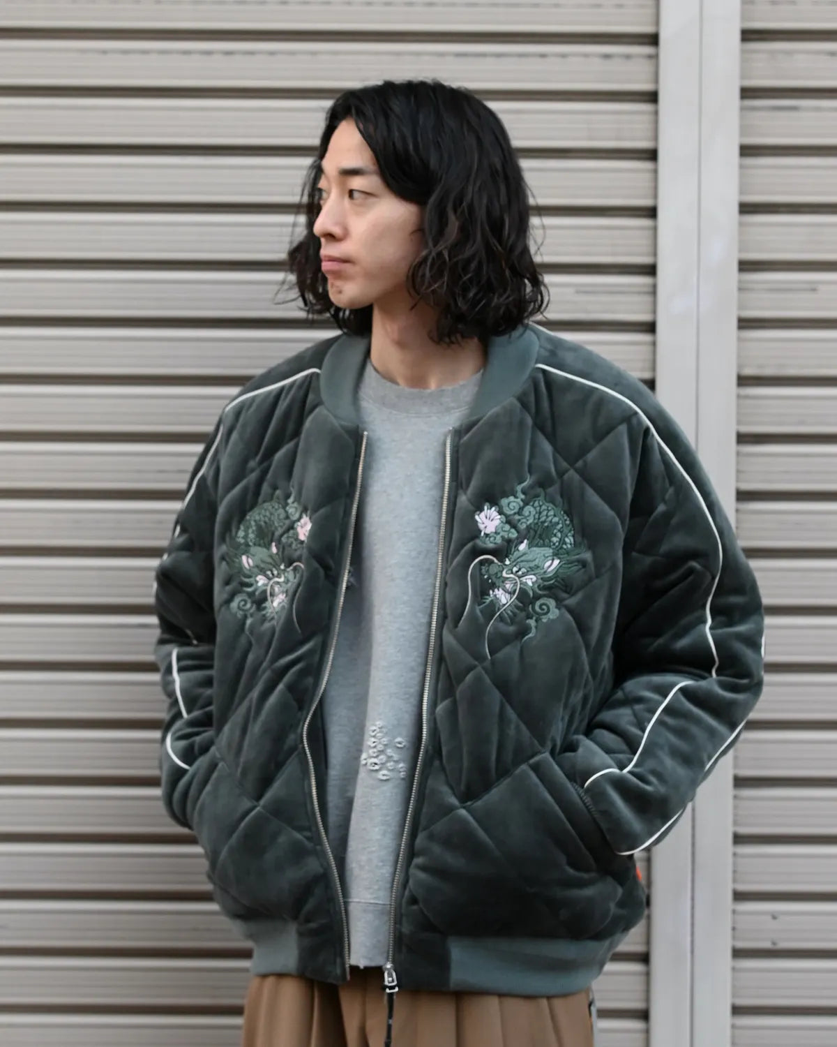 DELUXE / DELUXE × TIGHTBOOTH VELOUR SOUVENIR JKT (26SD5344)