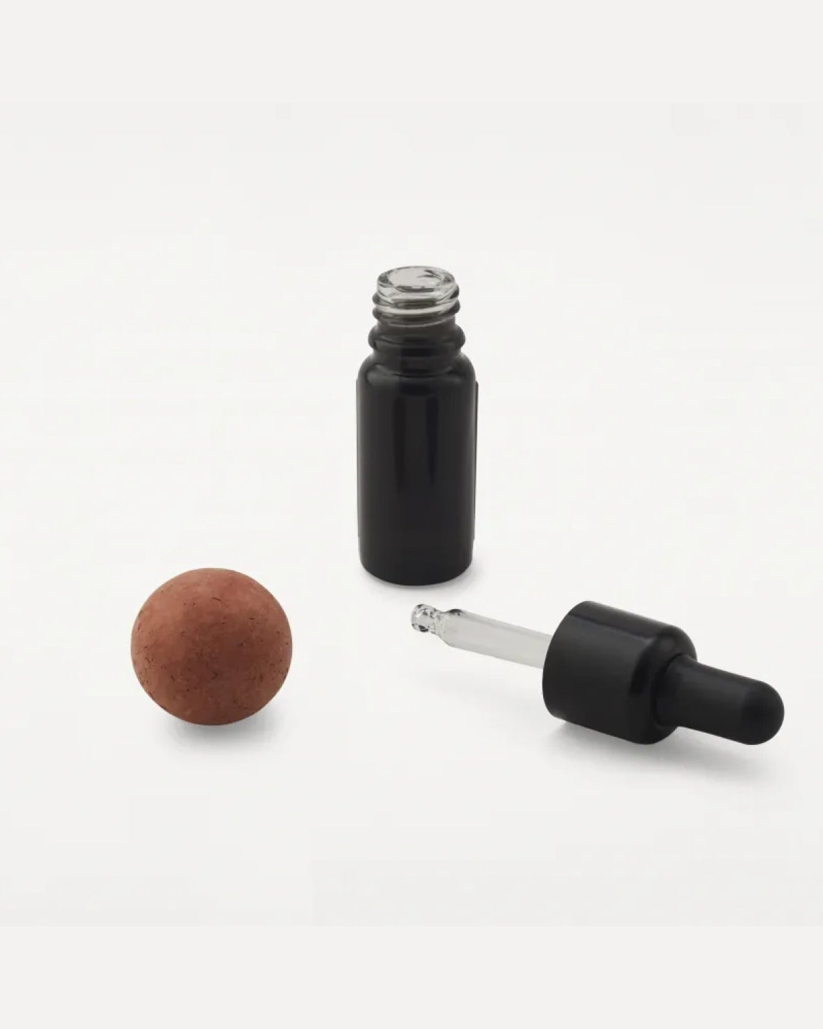 FRAMA / Painted Desert From Soil to Form (FA_11845)